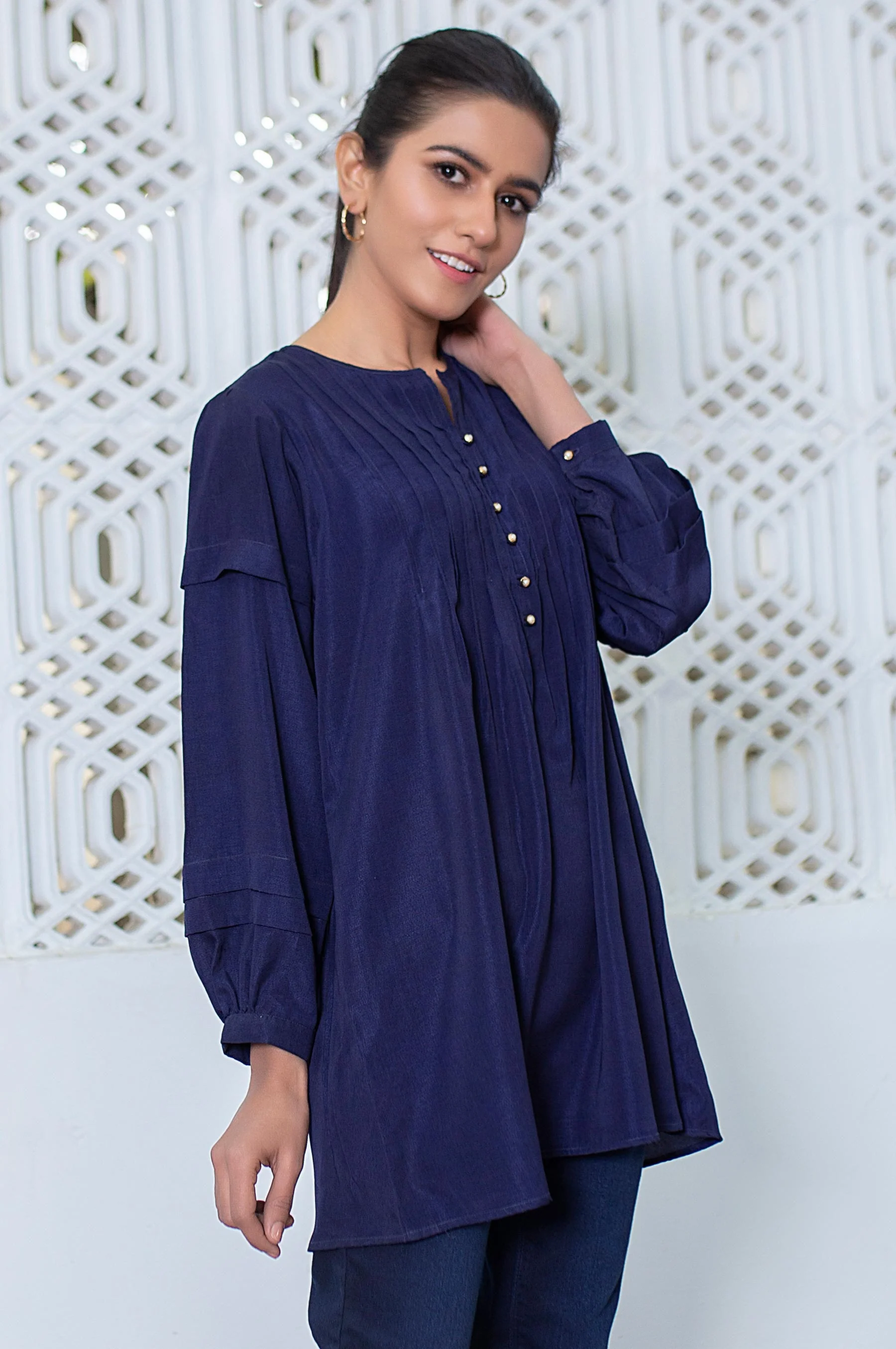 Stitched 1 Piece Embellished Crepe Shirt - Image 4