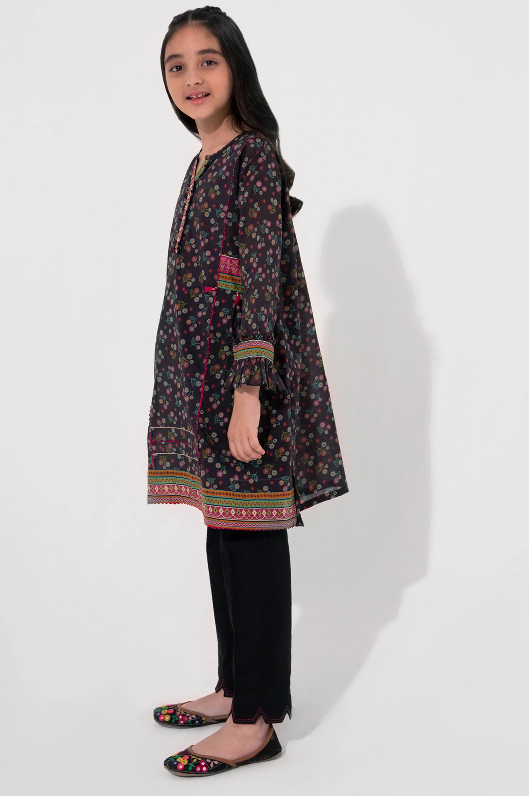 Stitched 1 Piece Embellished Lawn Shirt - Image 3