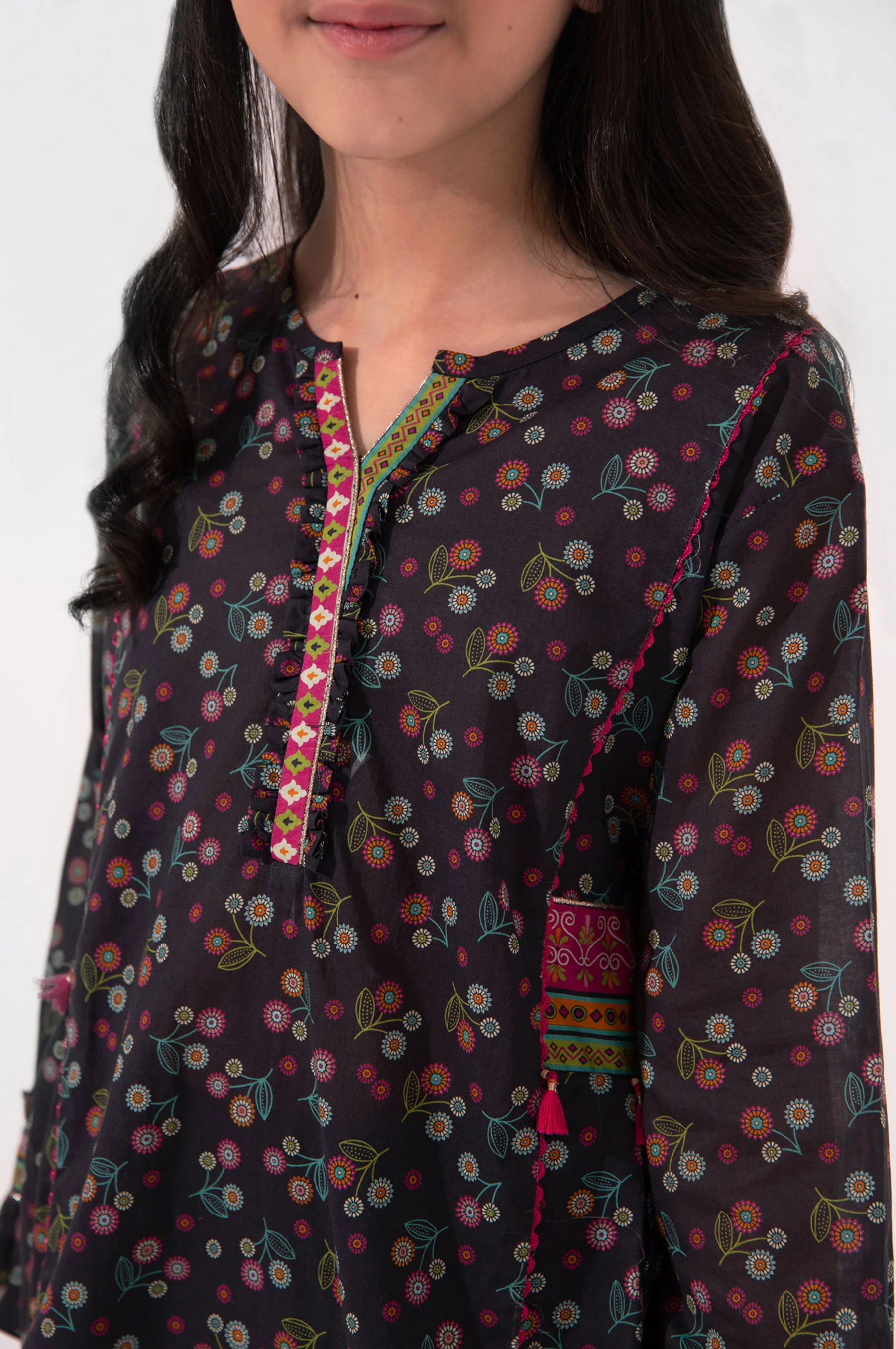 Stitched 1 Piece Embellished Lawn Shirt - Image 6