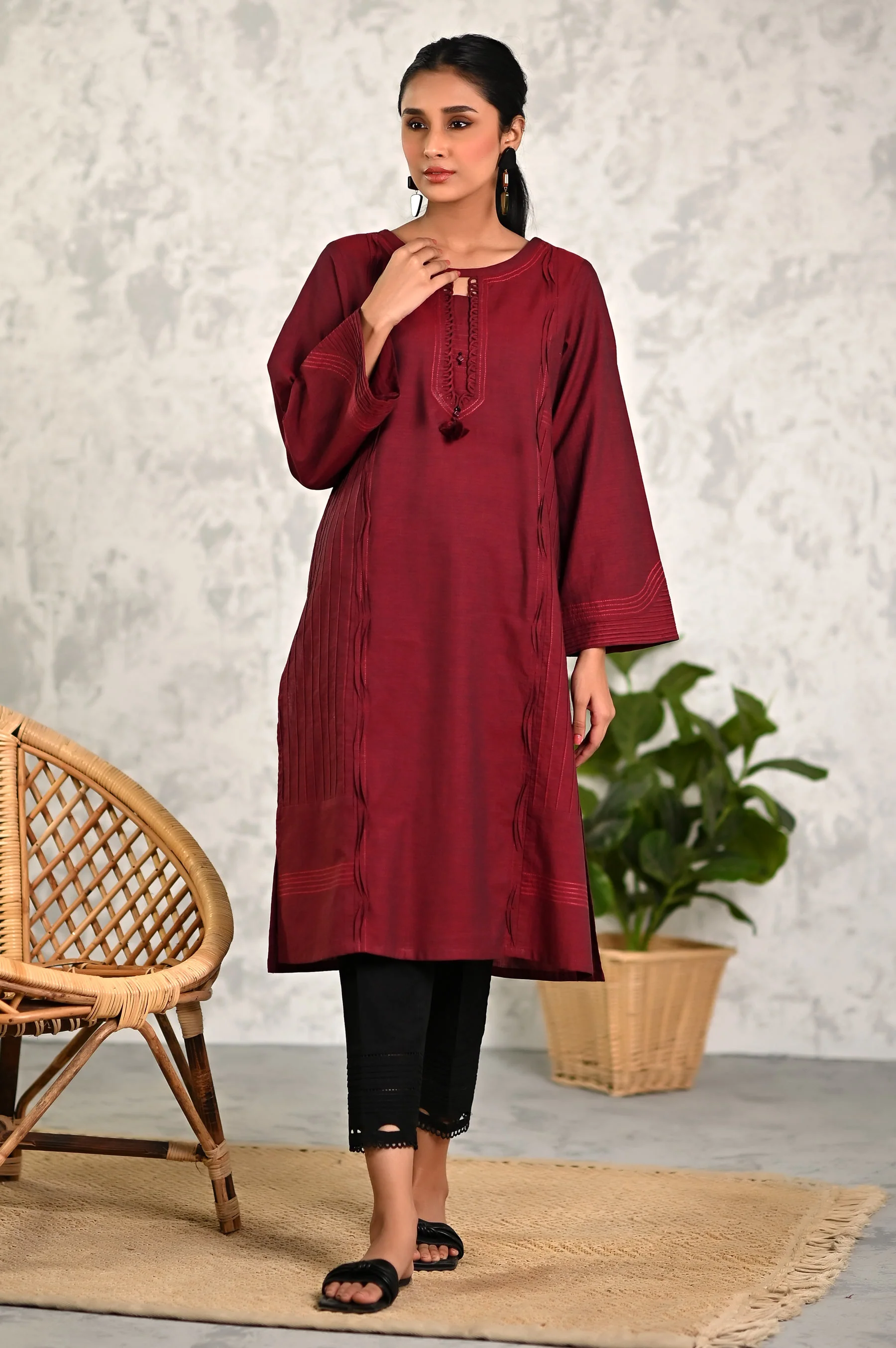 Stitched 1 Piece Embellished Yarn Dyed Textured Shirt