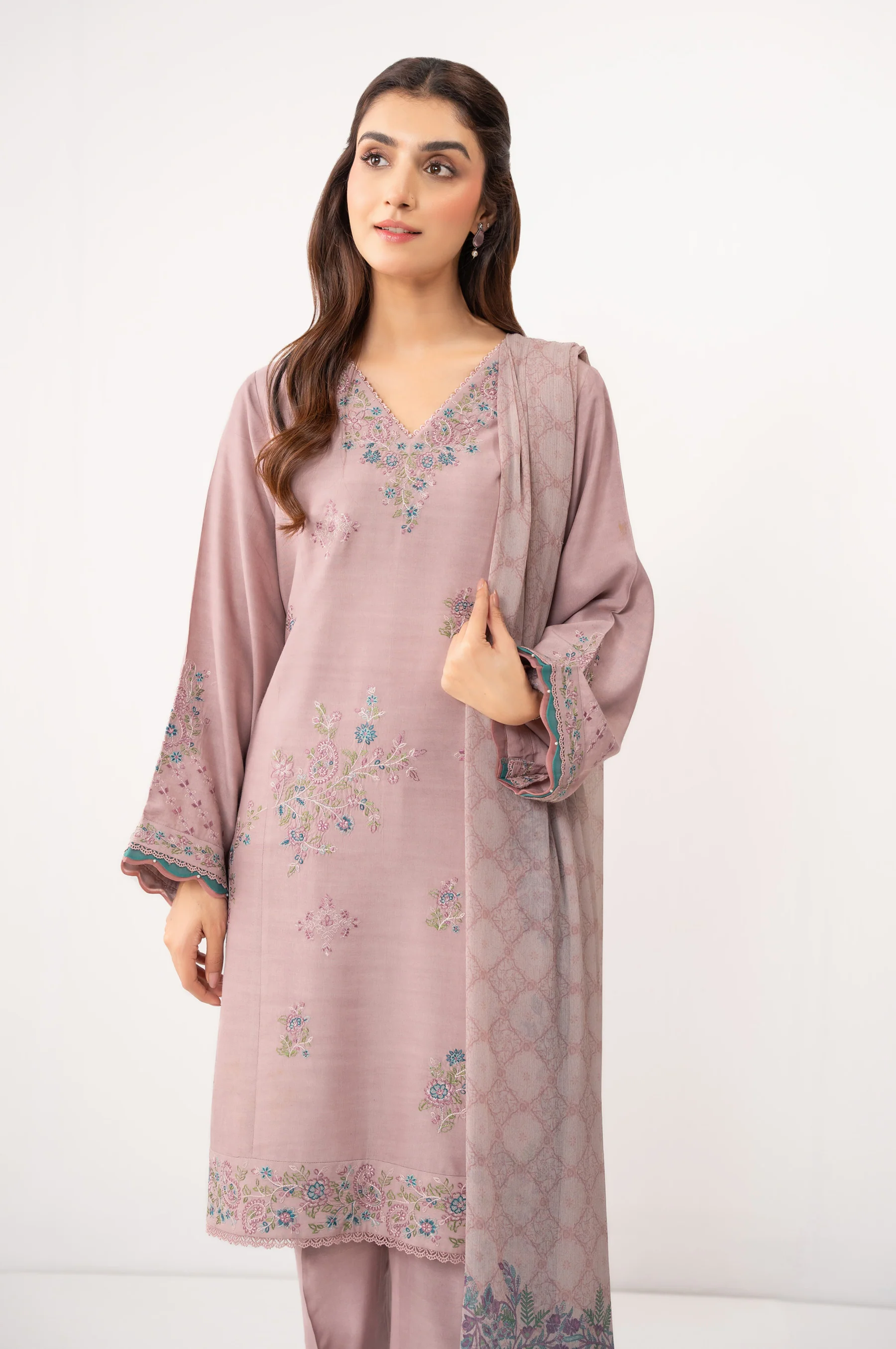 STITCHED EMBROIDERED CAMBRIC SUIT - Image 3