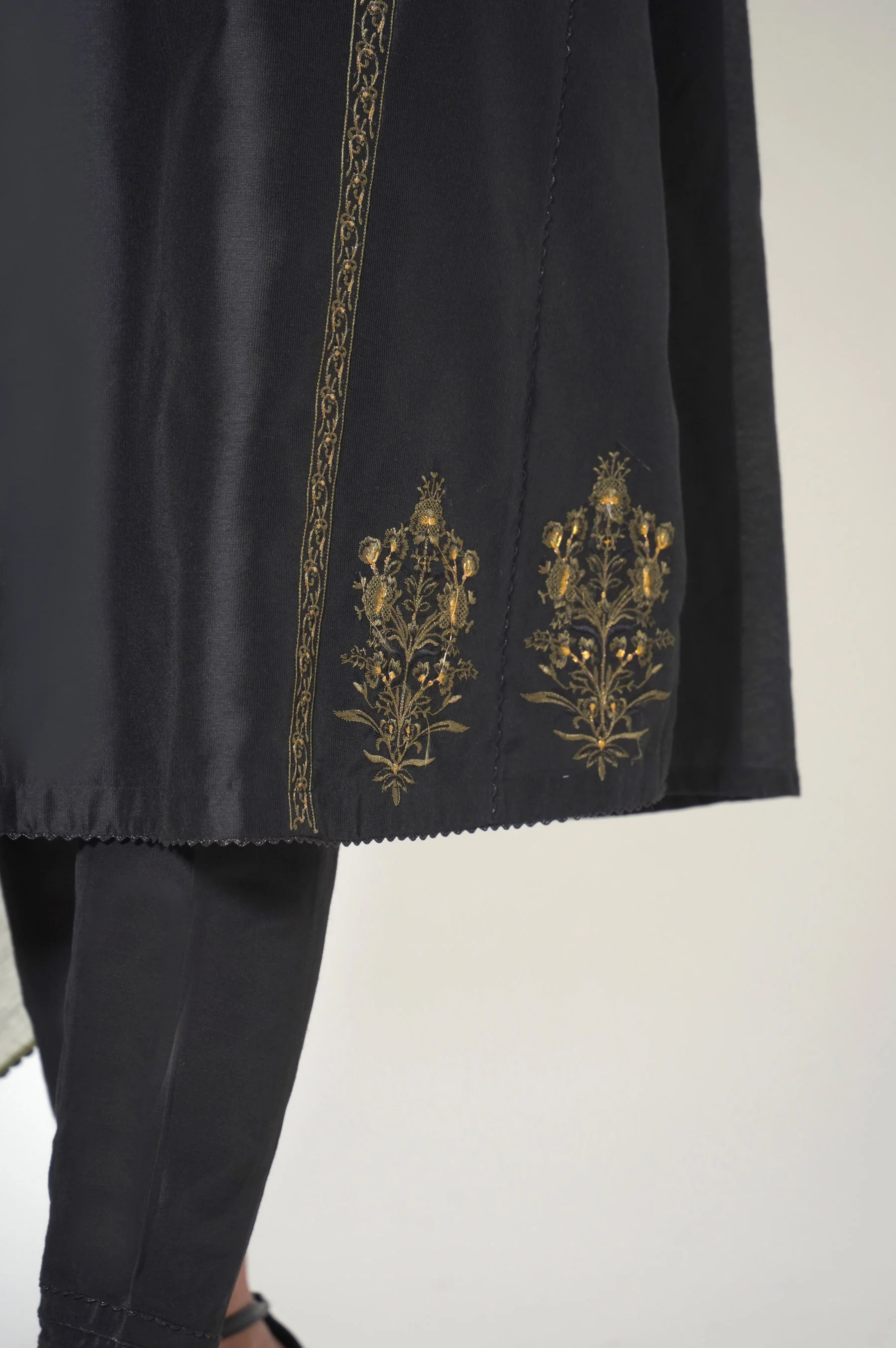 Stitched 3 Piece Embroidered Cotton Net Outfit - Image 4