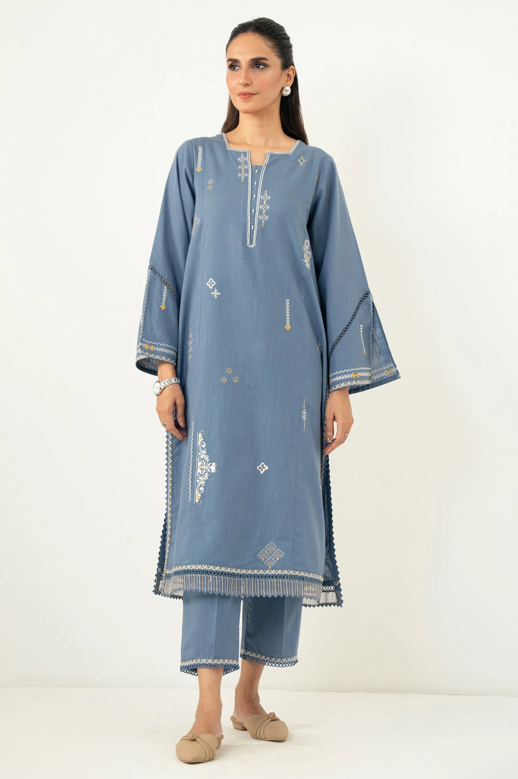 EMBROIDERED SUIT