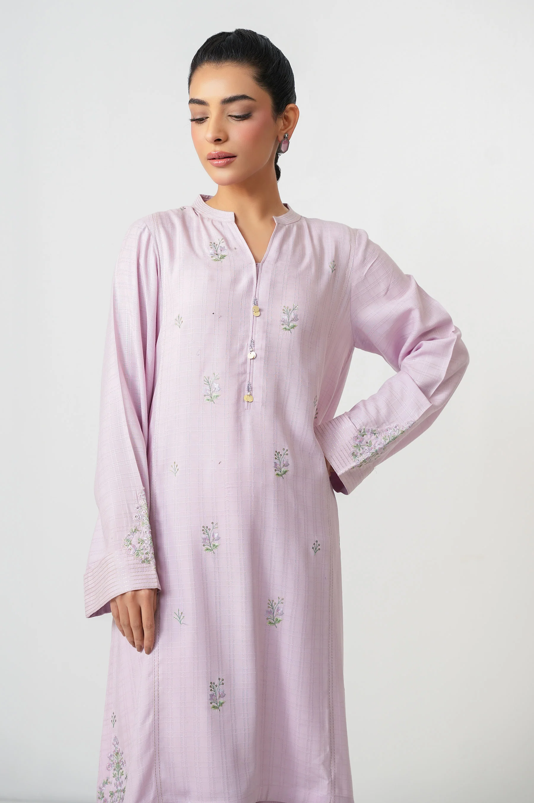 EMBROIDERED SUIT - Image 4