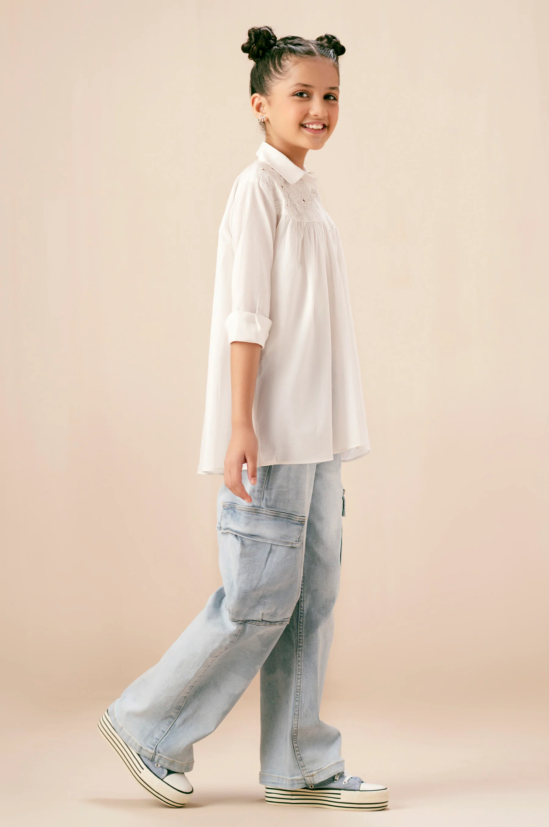 EMBROIDERED TOP - Image 2
