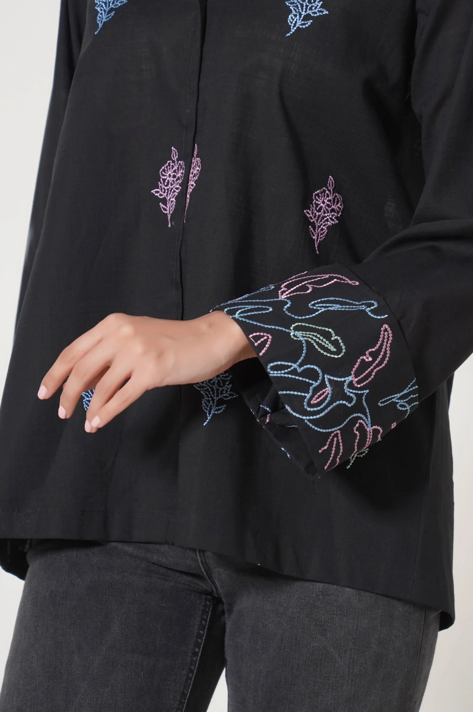 Stitched 1 Piece Embroidered Cotton Slub Top - Image 5