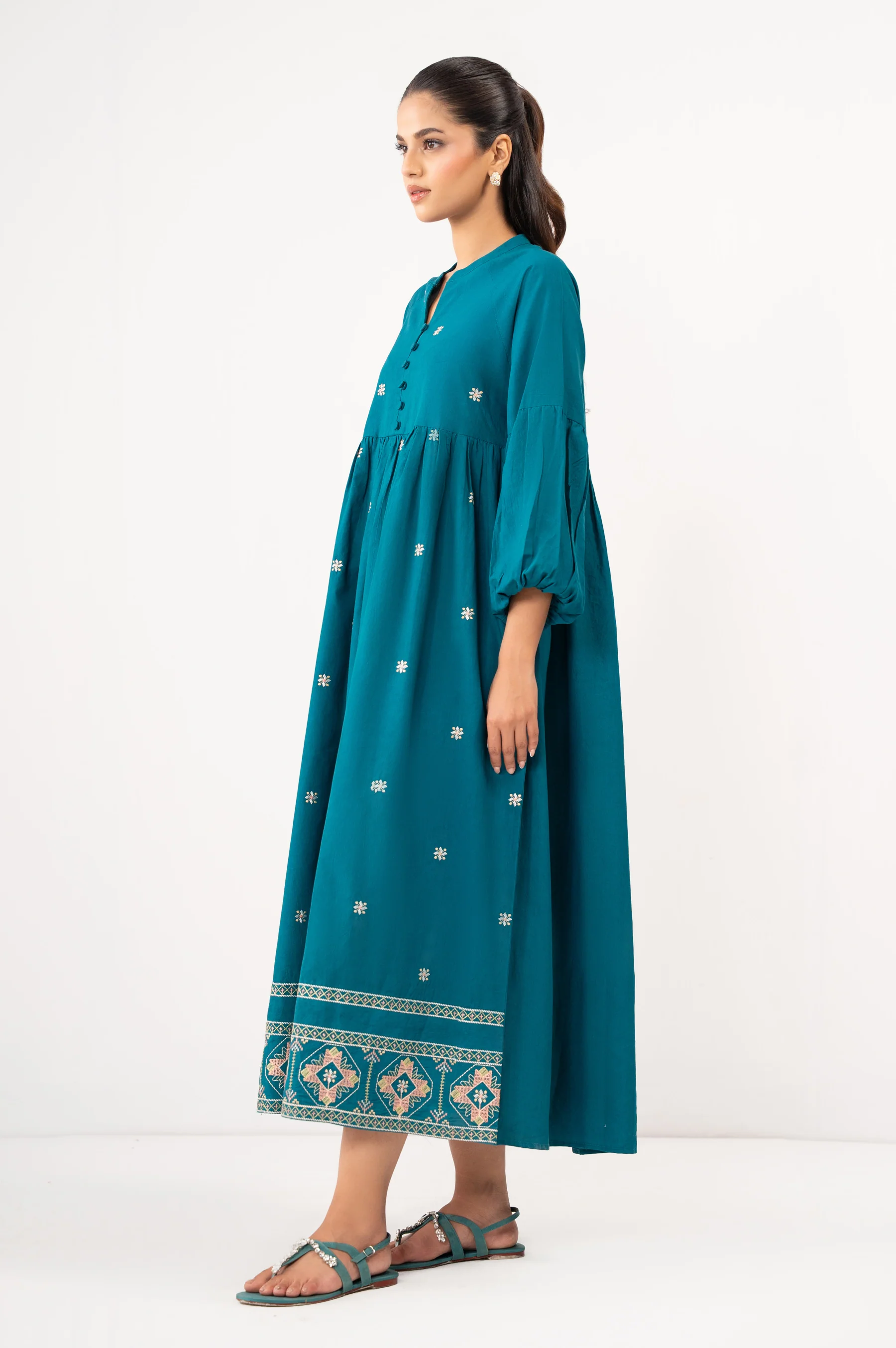 EMBROIDERED DRESS - Image 4