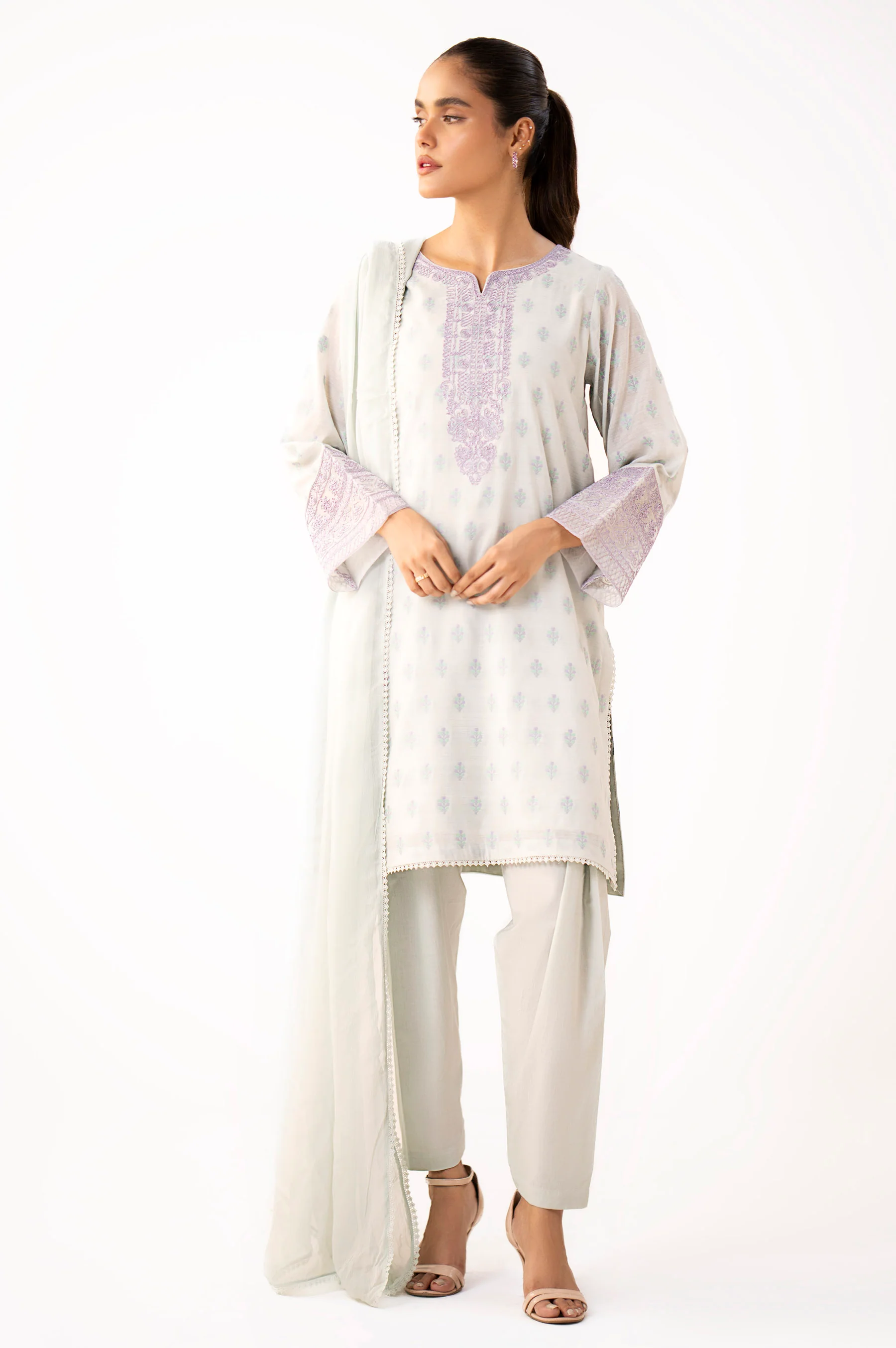 EMBROIDERED STITCHED DUPATTA (FACTORY E-OUTLET)