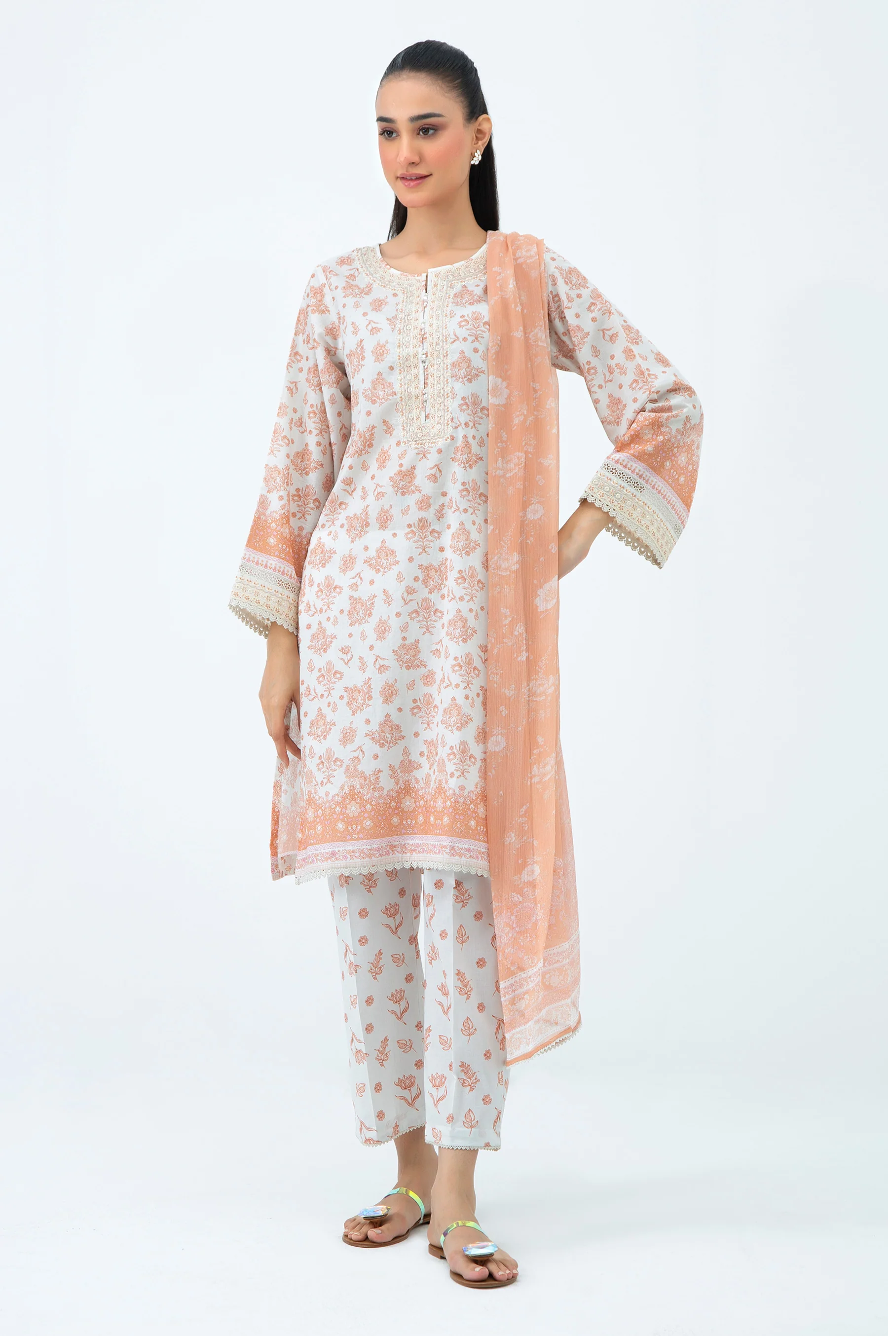 EMBROIDERED LAWN STITCHED DUPATTA (FACTORY E-OUTLET) - Image 3