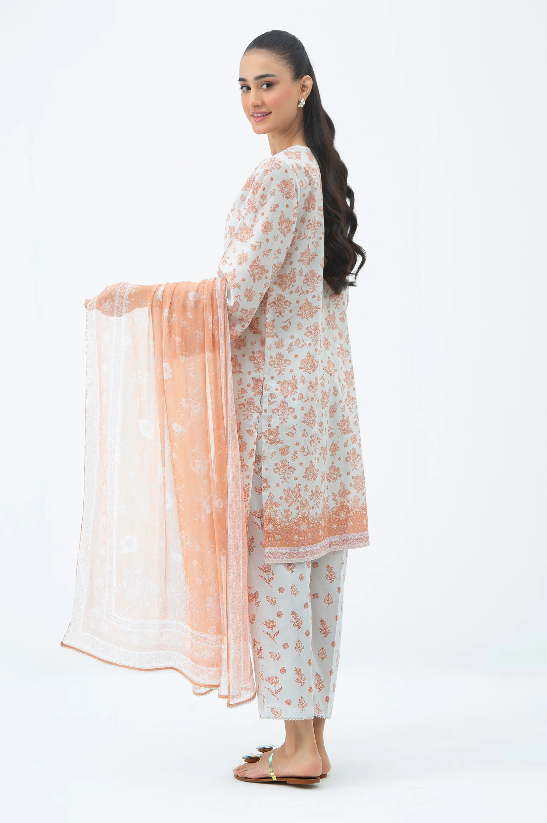 EMBROIDERED LAWN STITCHED DUPATTA (FACTORY E-OUTLET) - Image 5