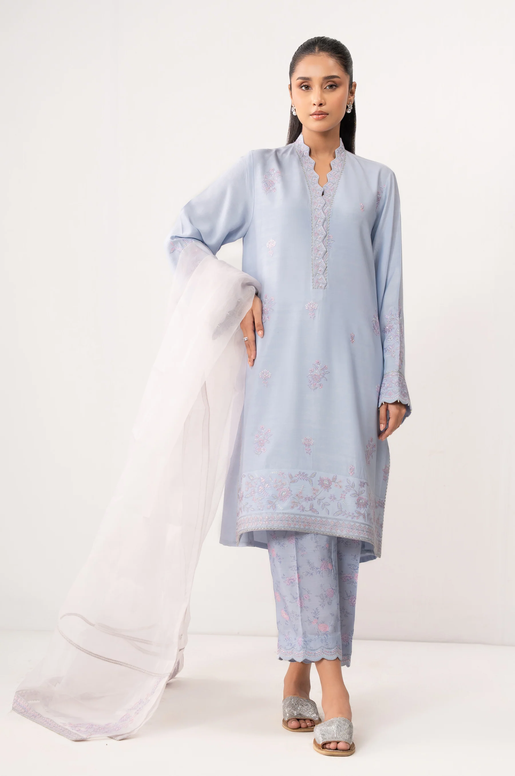 EMBROIDERED STITCHED DUPATTA (FACTORY E-OUTLET)