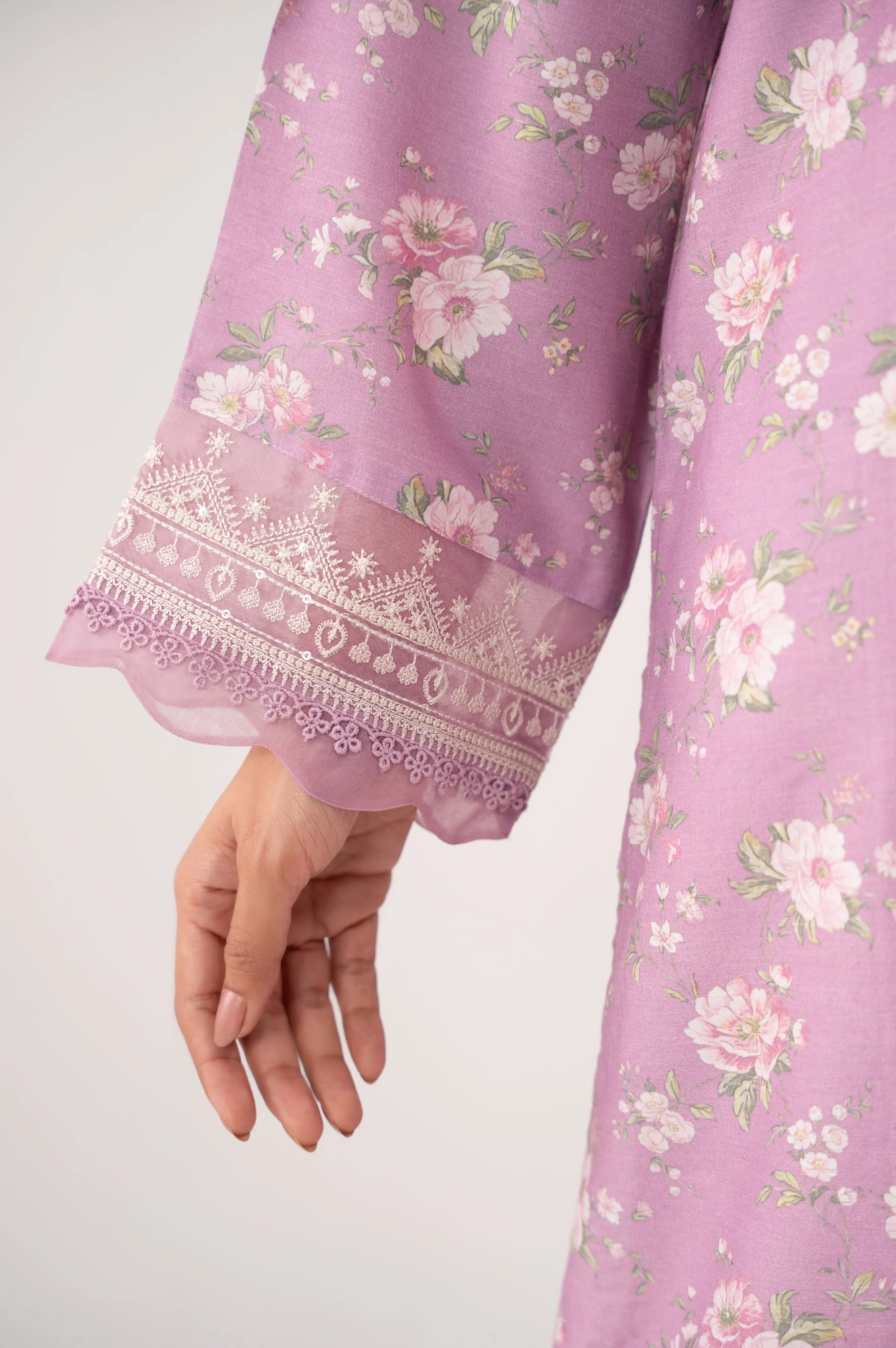 STITCHED EMBROIDERED RAW SILK SUIT - Image 6