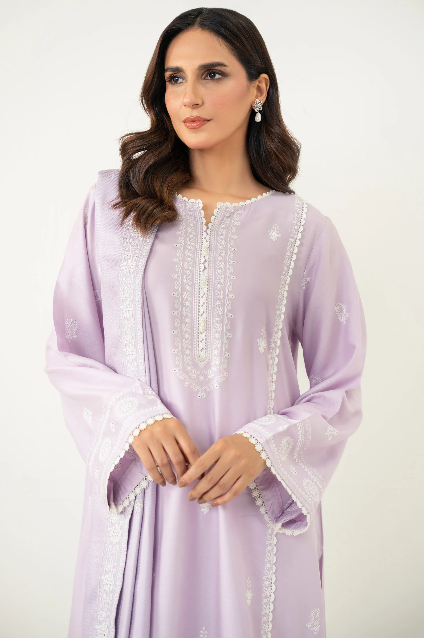 EMBROIDERED CHIKANKARI STITCHED DUPATTA (FACTORY E-OUTLET) - Image 2