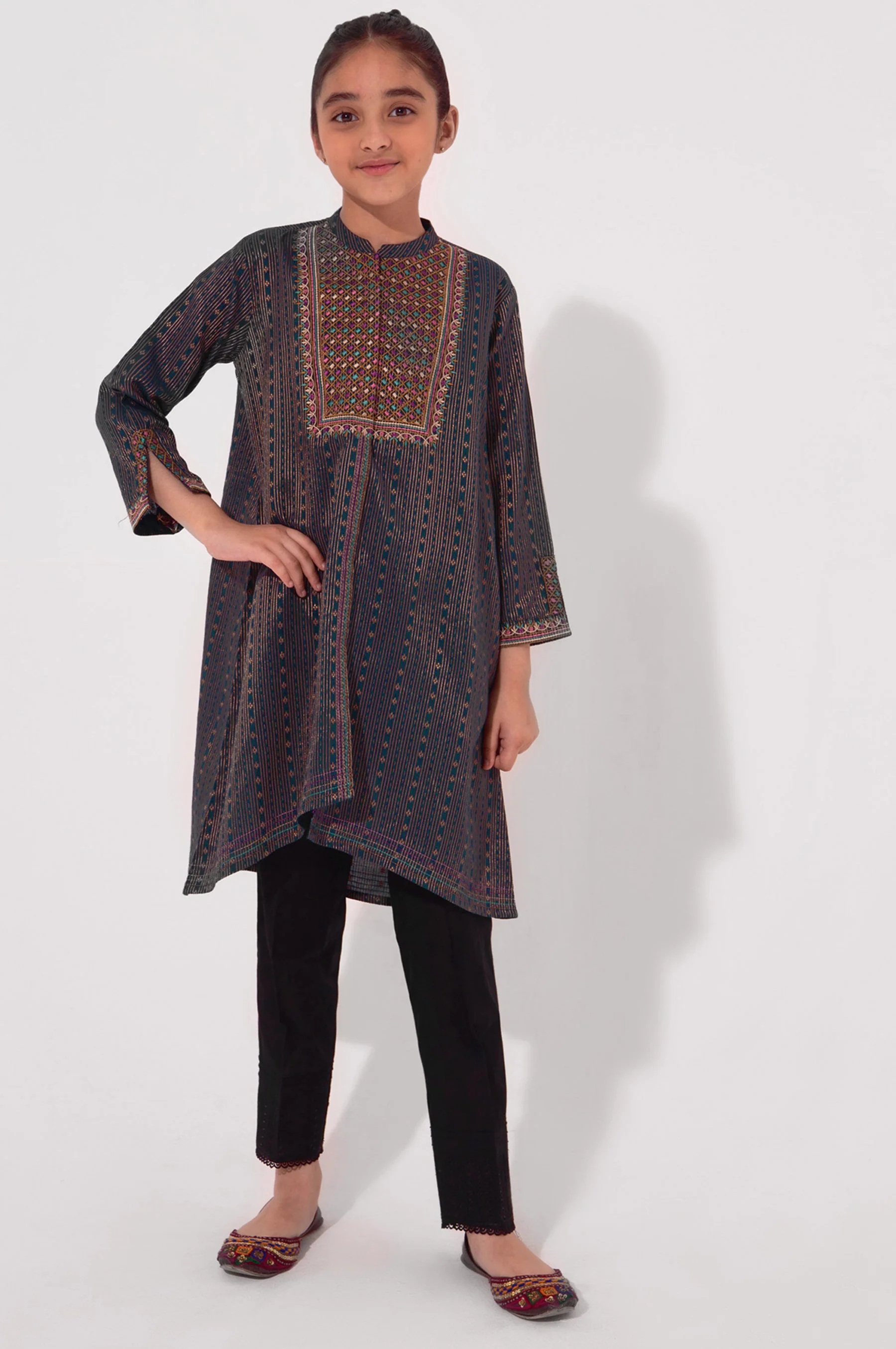 Stitched 1 Piece Embroidered Jacquard Shirt - Image 5
