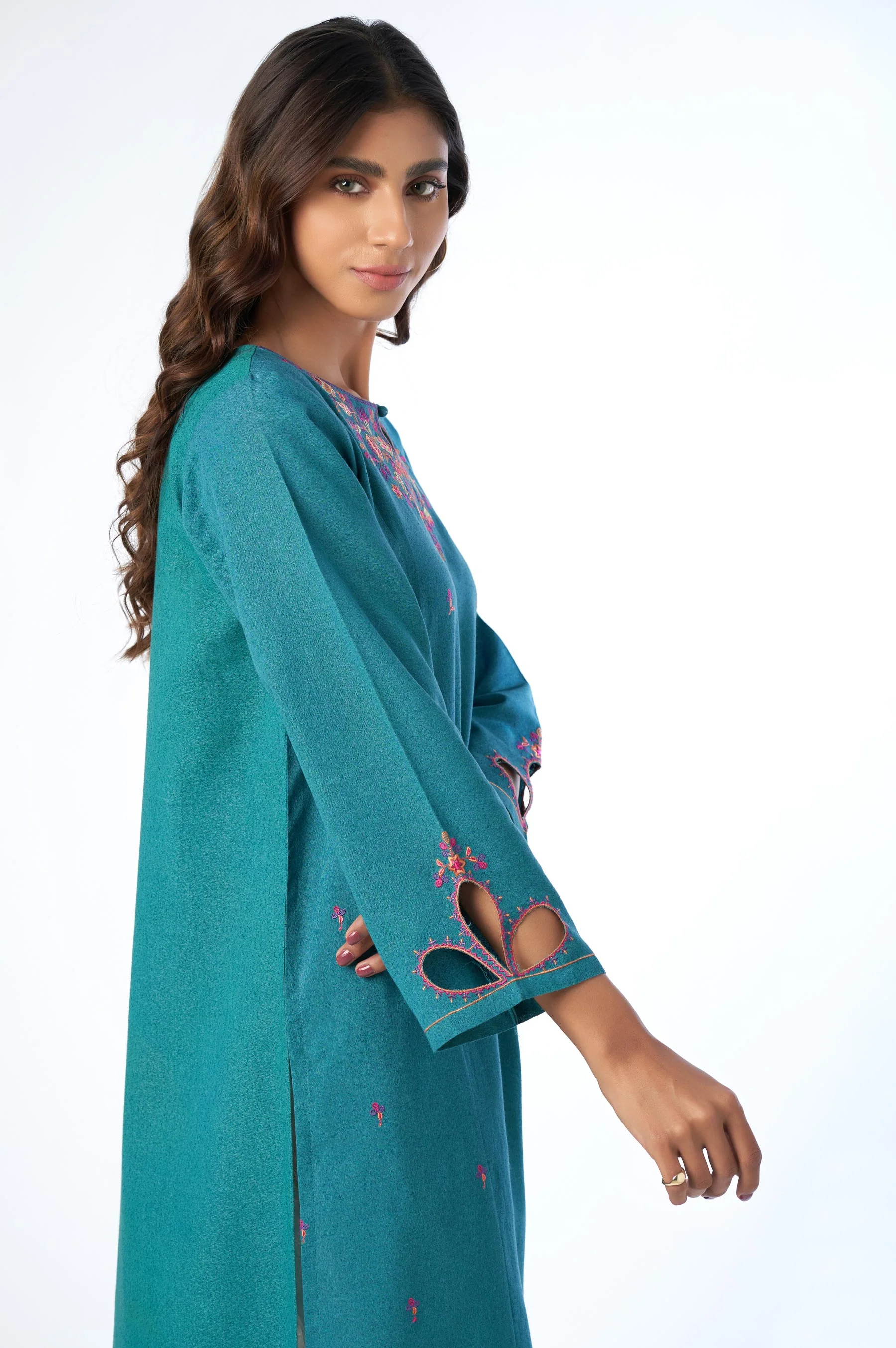 Stitched 1 Piece Embroidered Karandi Shirt - Image 4