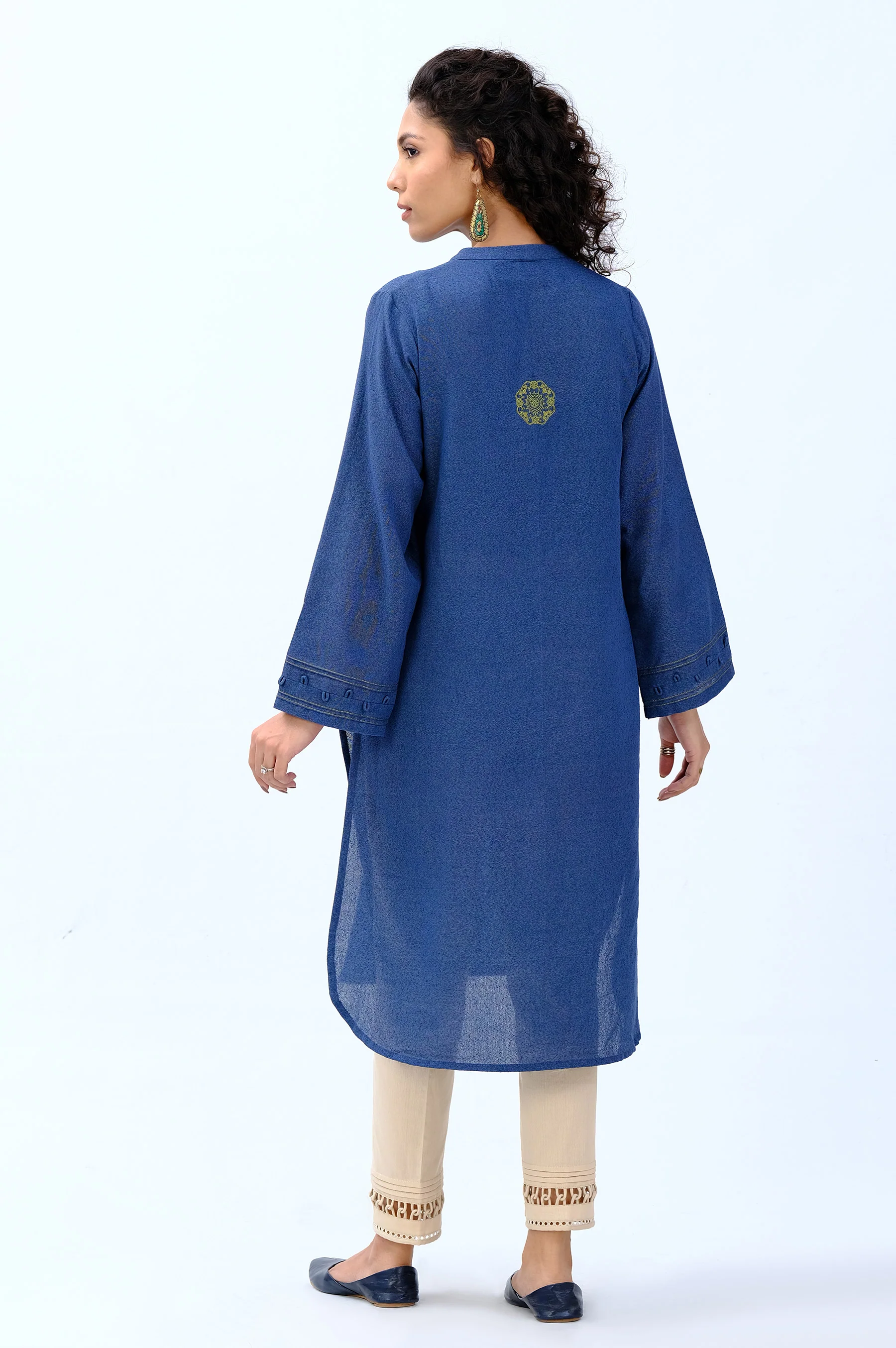 Stitched 1 Piece Embroidered karandi Shirt - Image 3
