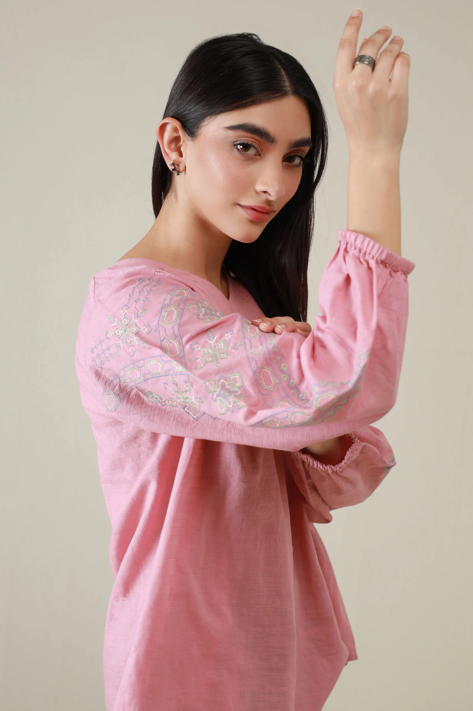 Stitched 1 Piece Embroidered Khaddar Fusion Top - Image 5