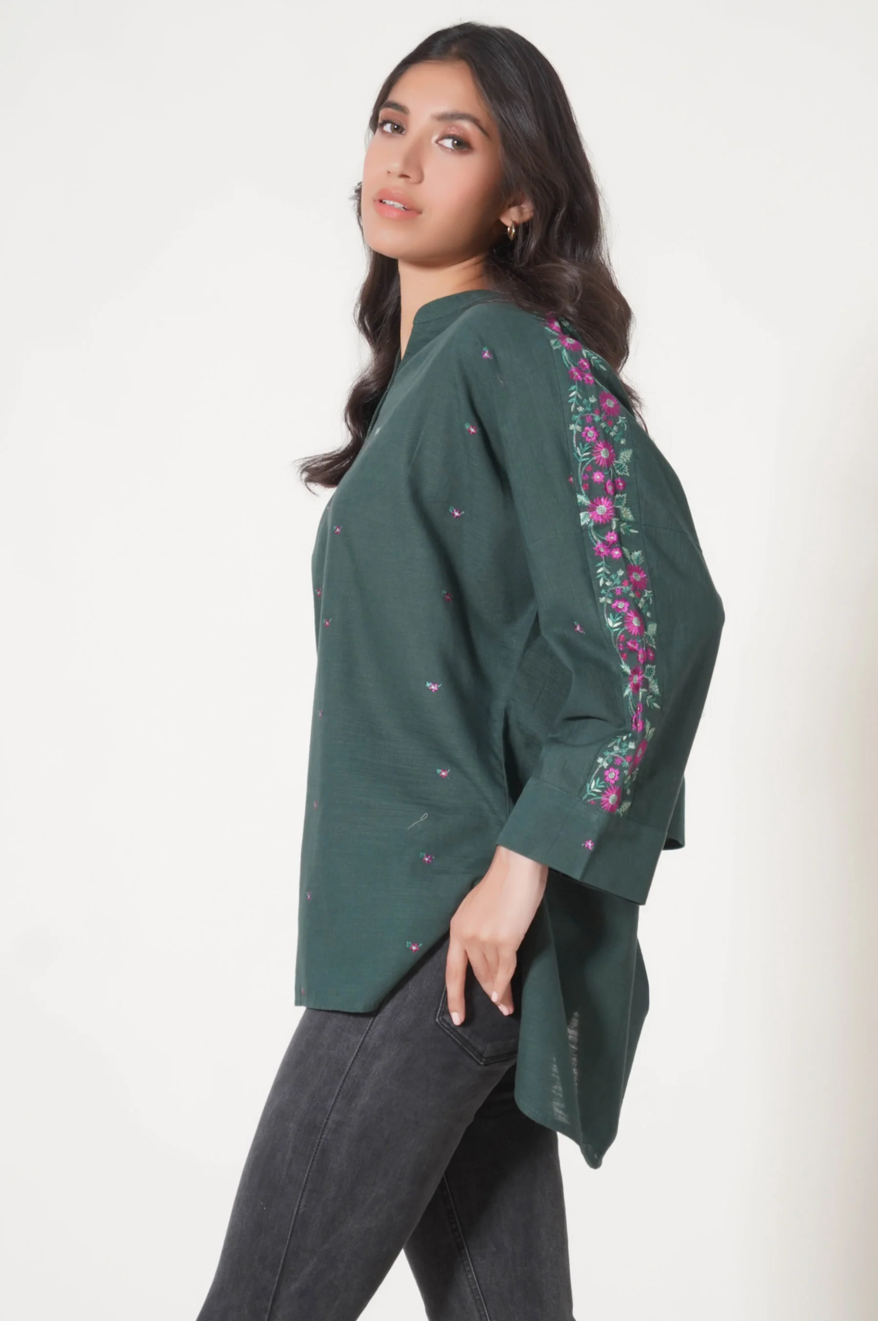 Stitched 1 Piece Embroidered Khaddar Fusion Top - Image 3