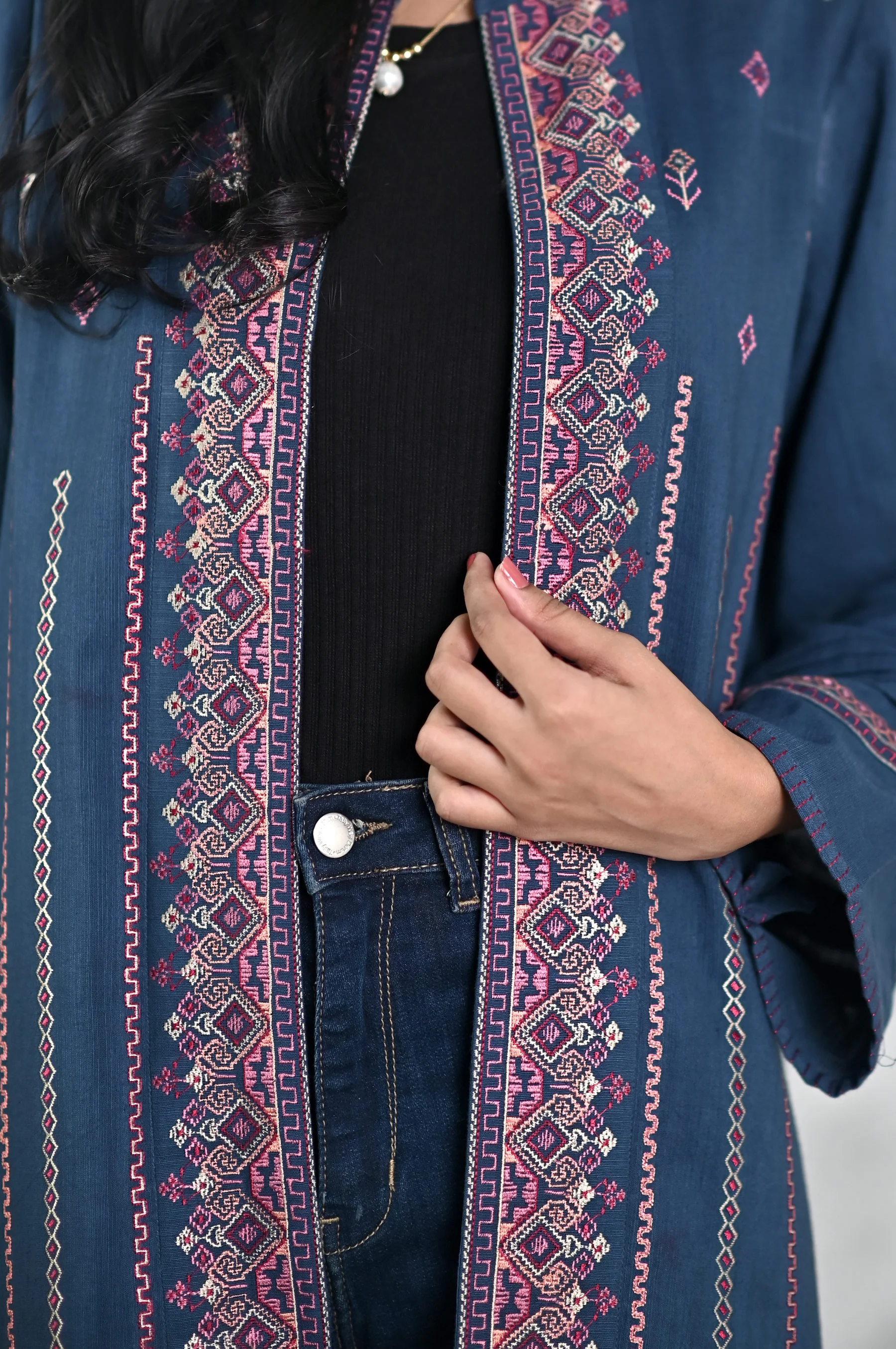 Stitched 1 Piece Embroidered Khaddar Jacket - Image 6