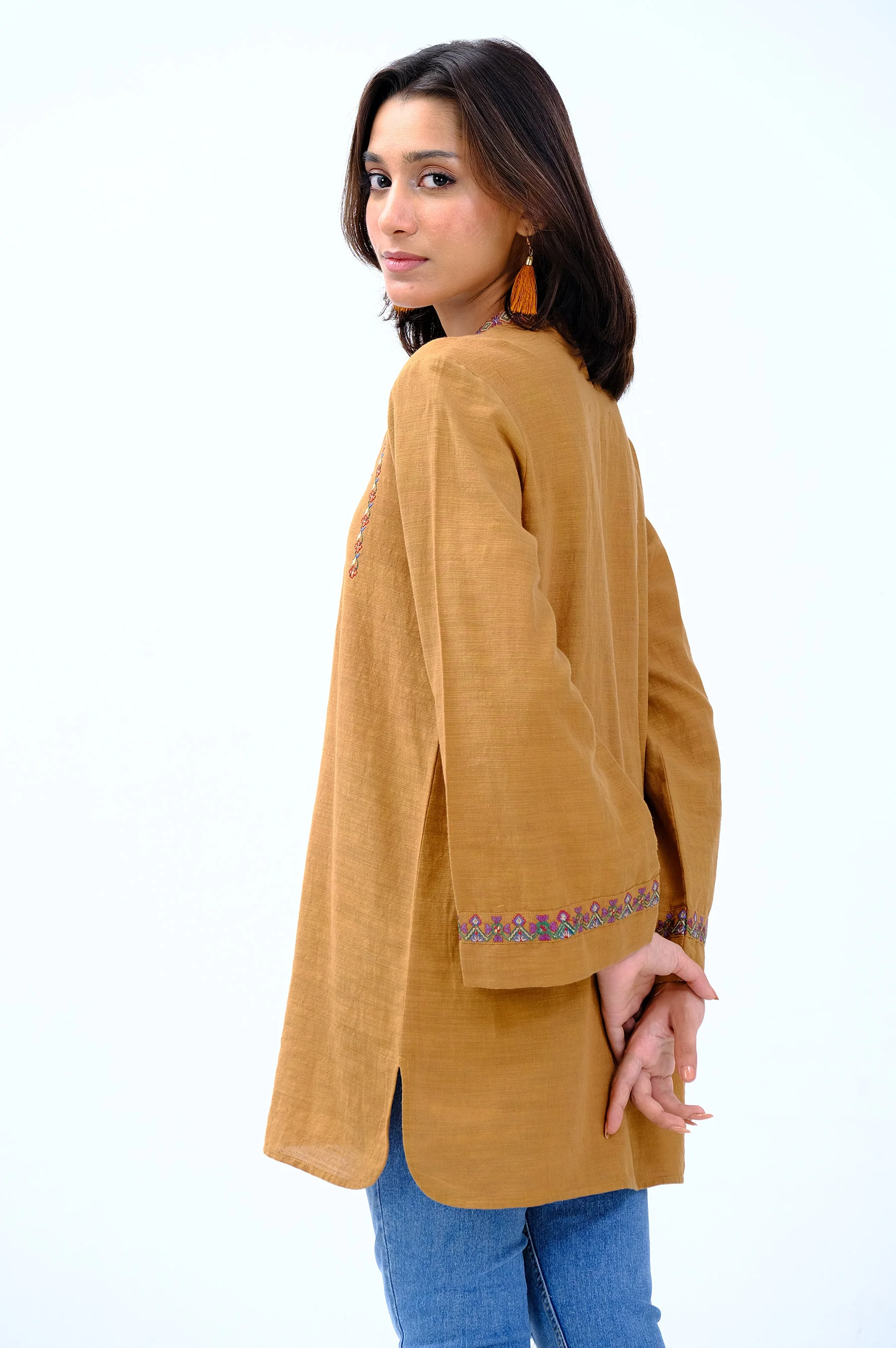 Stitched 1 Piece Embroidered Khaddar Fusion Top - Image 4