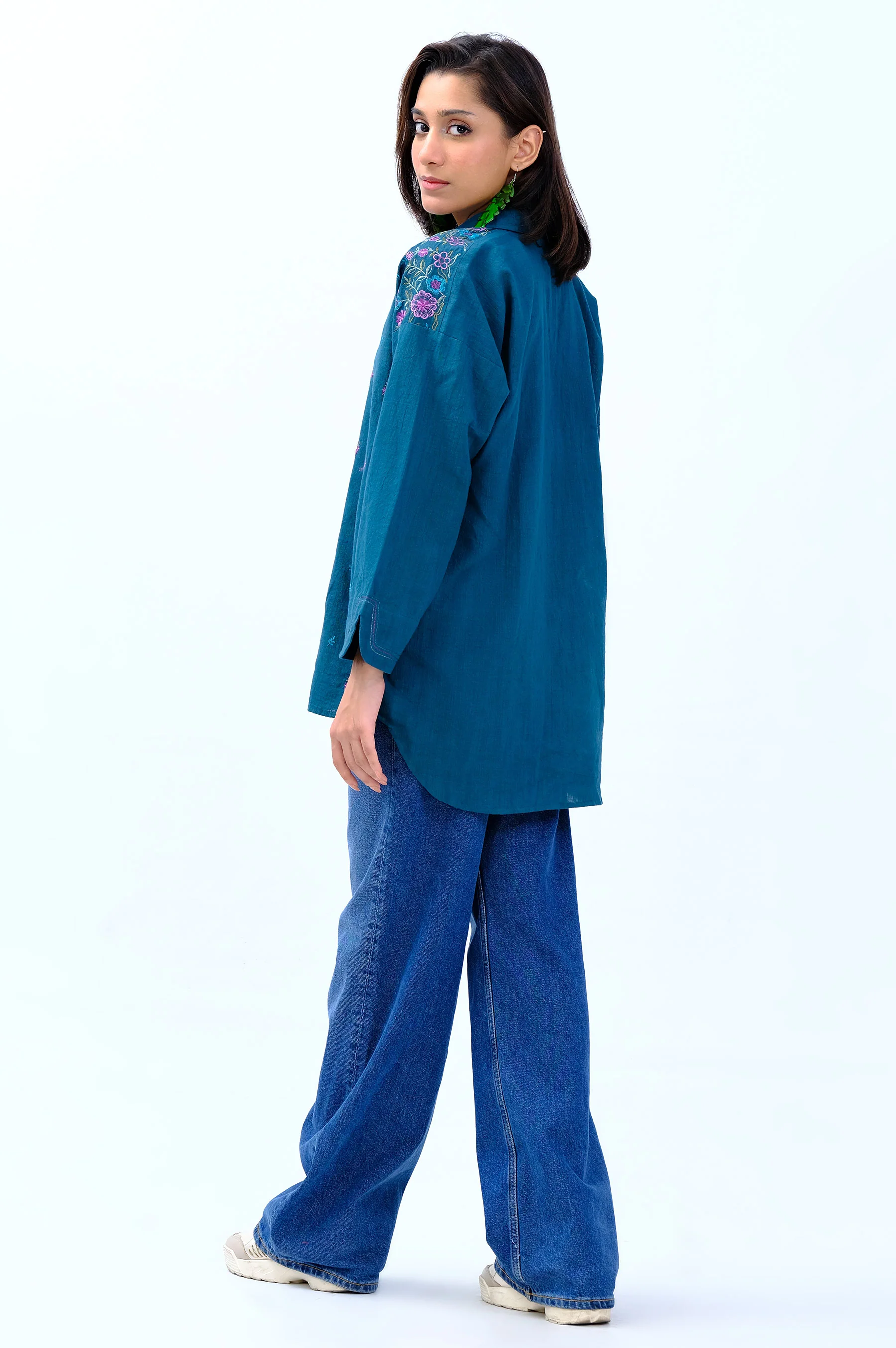Stitched 1 Piece Embroidered Khaddar Fusion Top - Image 5