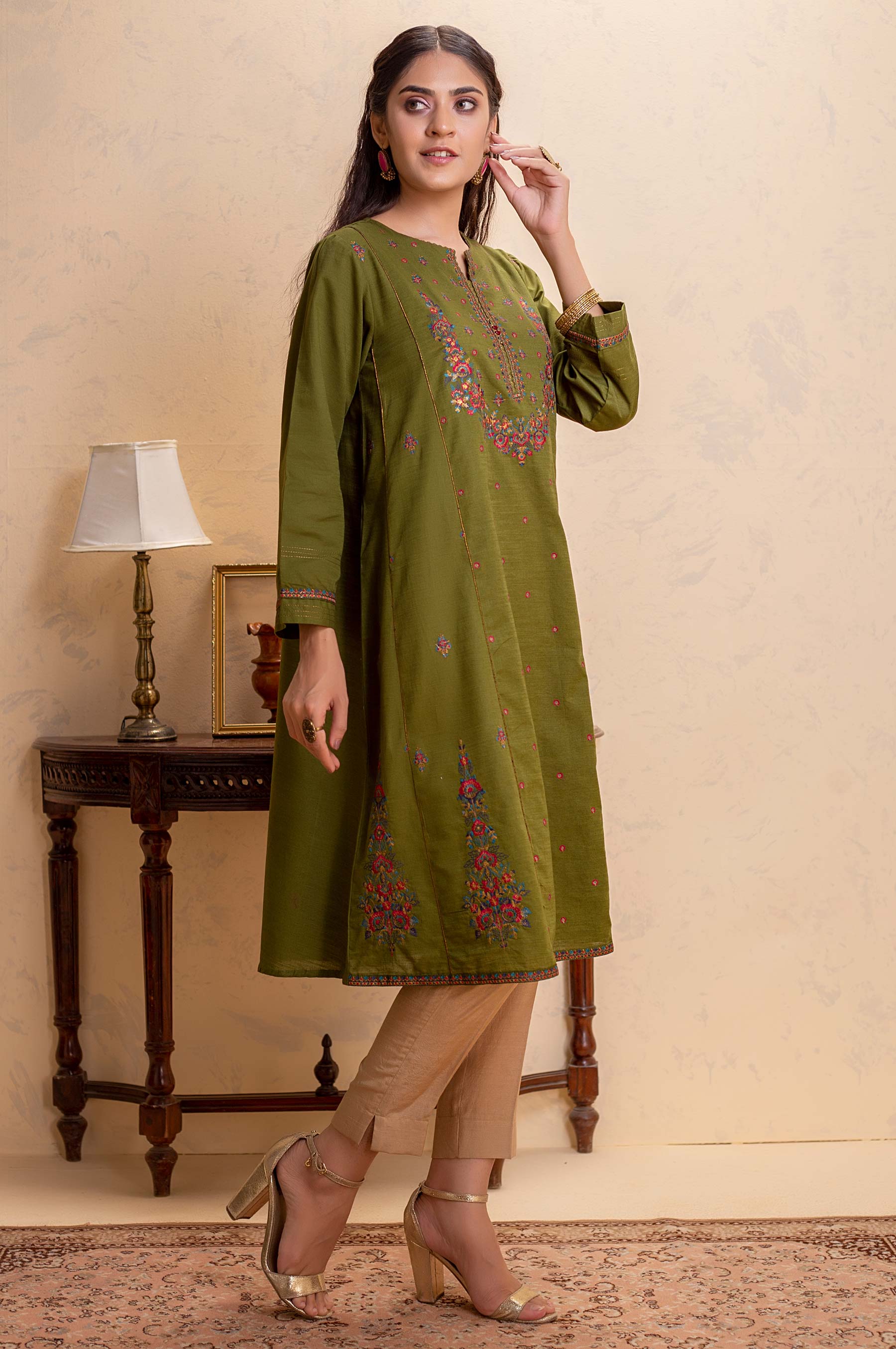 Stitched 1 Piece Khaddar Embroidered Shirt - Image 3
