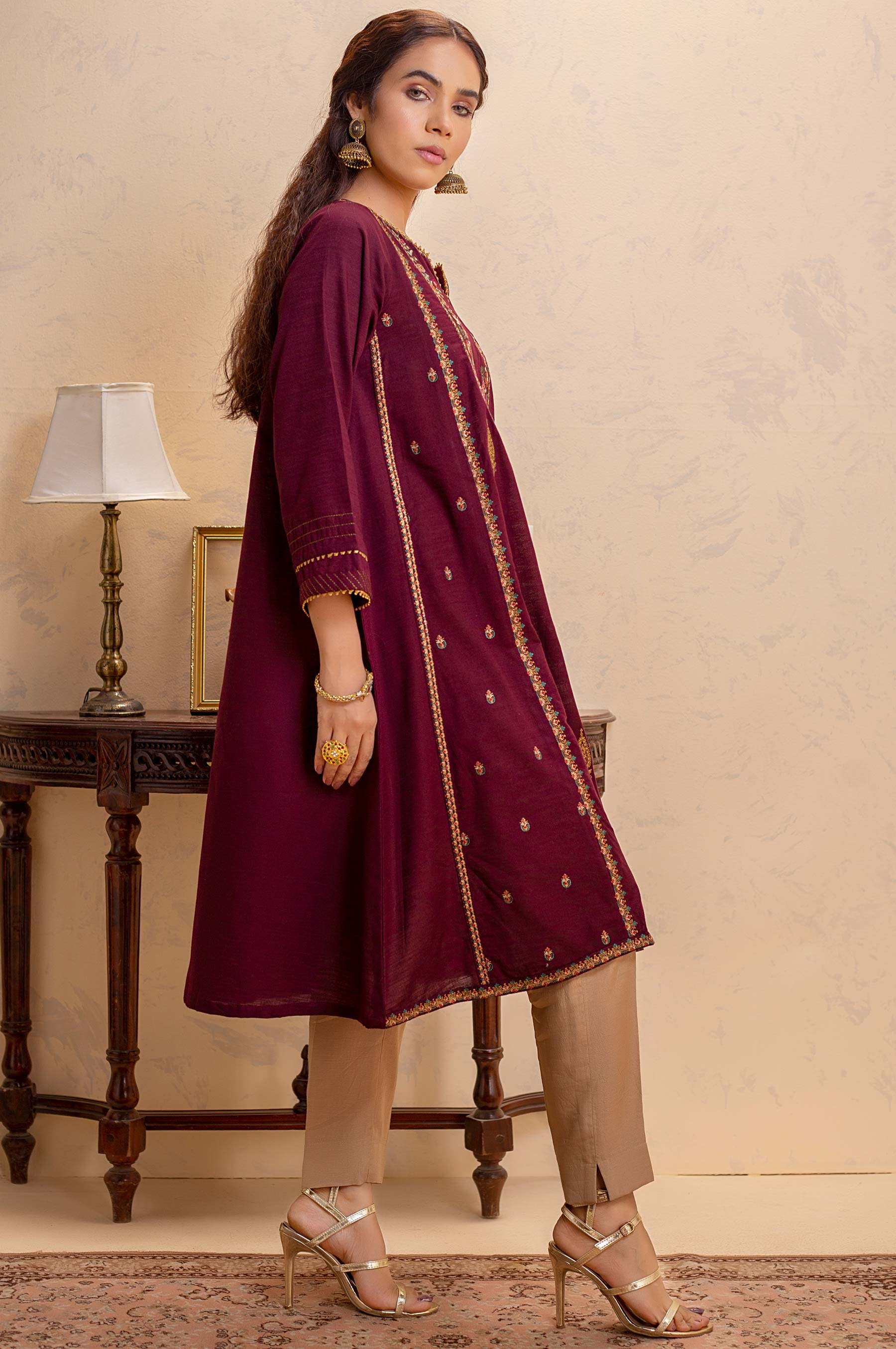 Stitched 1 Piece Khaddar Embroidered Shirt - Image 2
