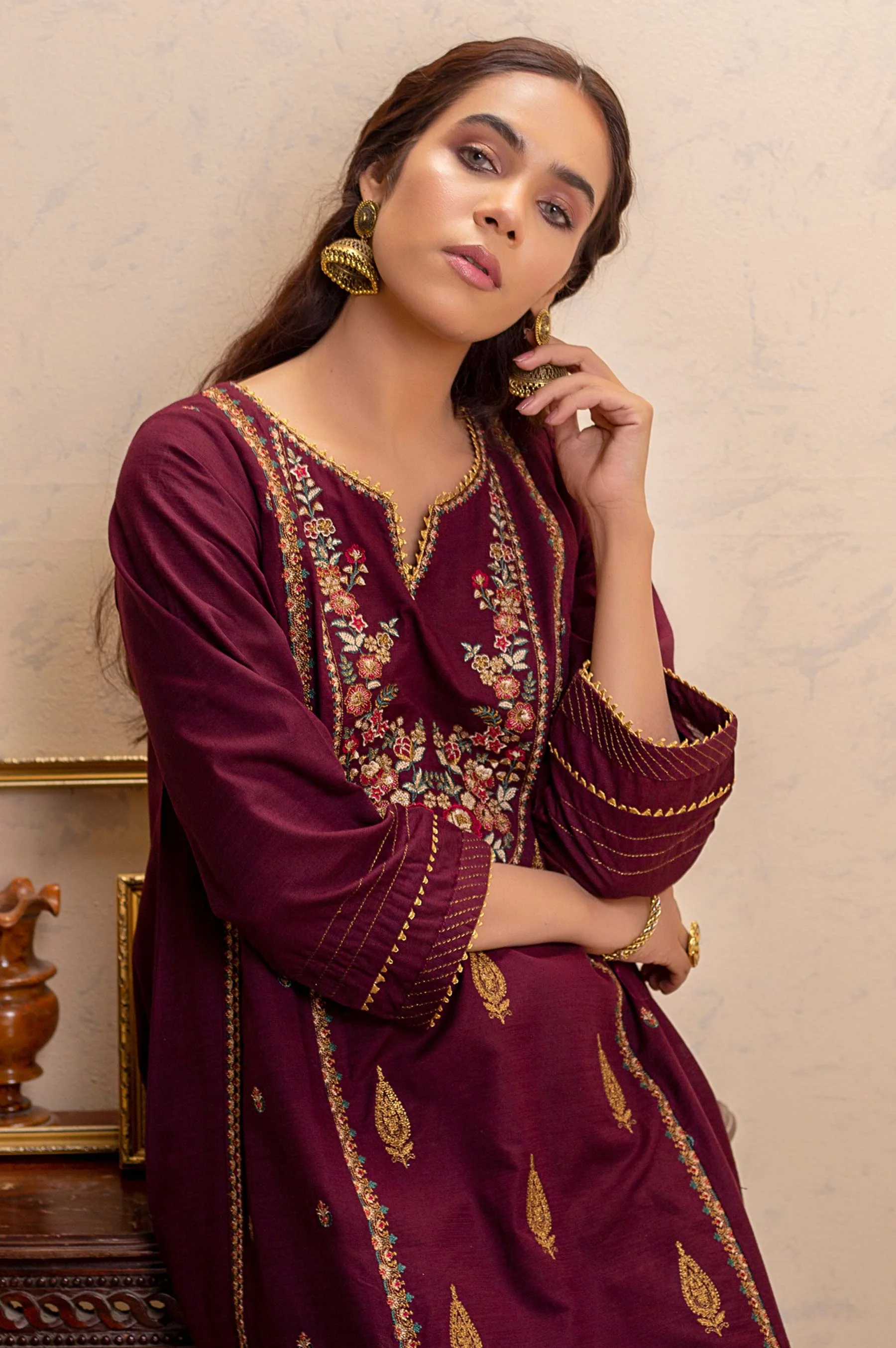 Stitched 1 Piece Khaddar Embroidered Shirt - Image 4
