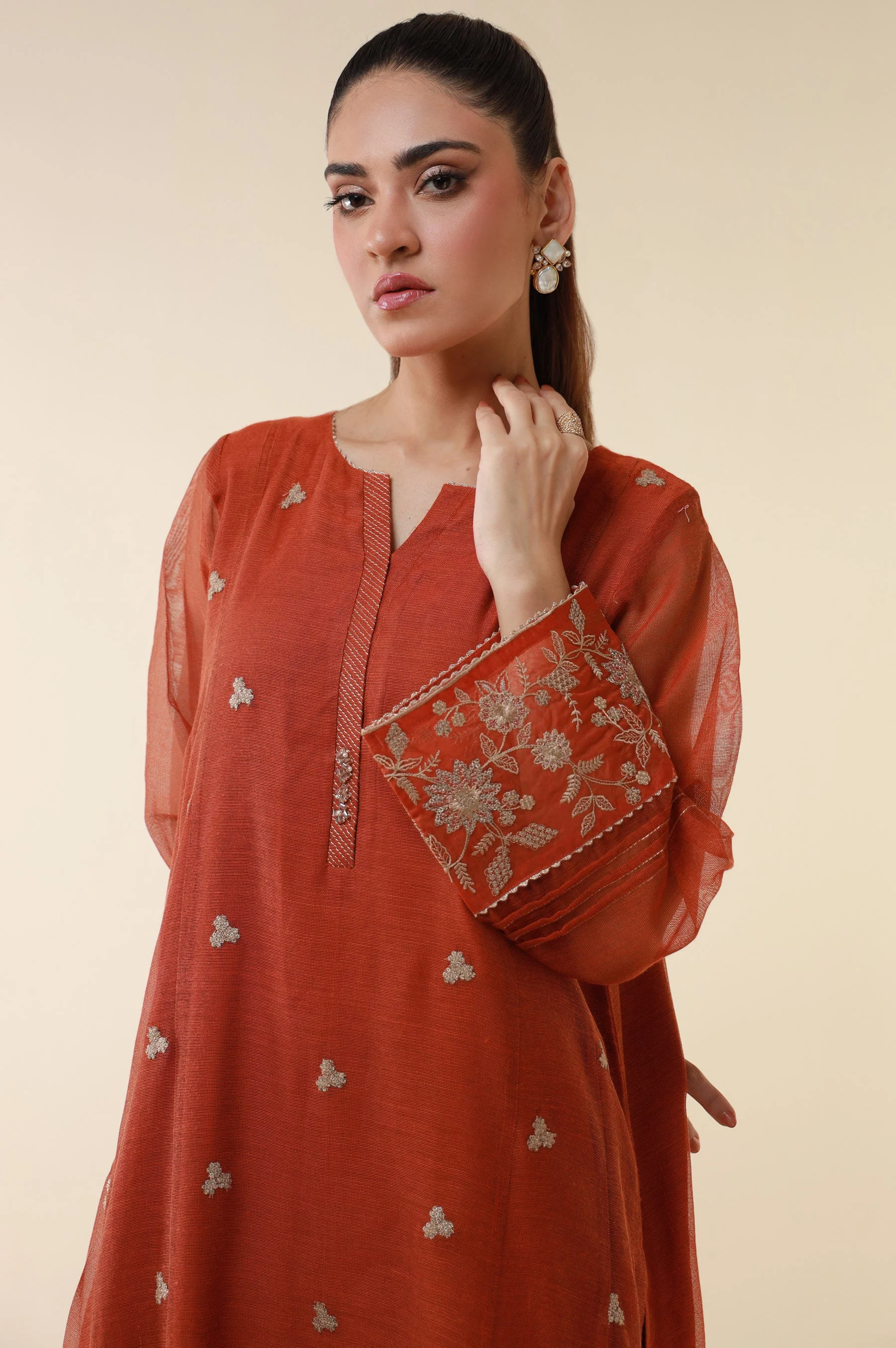 STITCHED EMBROIDERED KHADDI NET SHIRT (FACTORY E-OUTLET) - Image 3