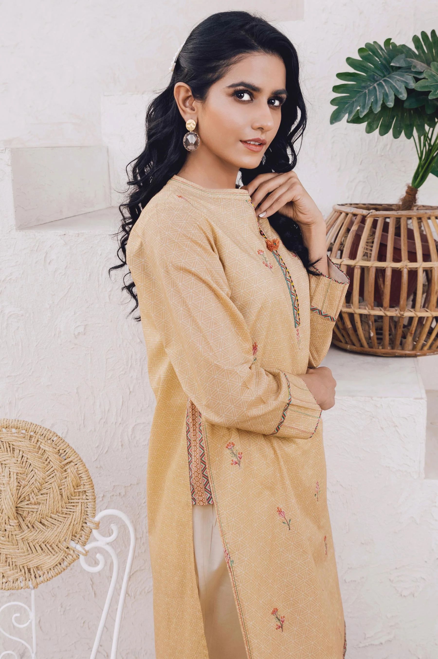 Stitched 1 Piece Embroidered Lawn Shirt - Image 4