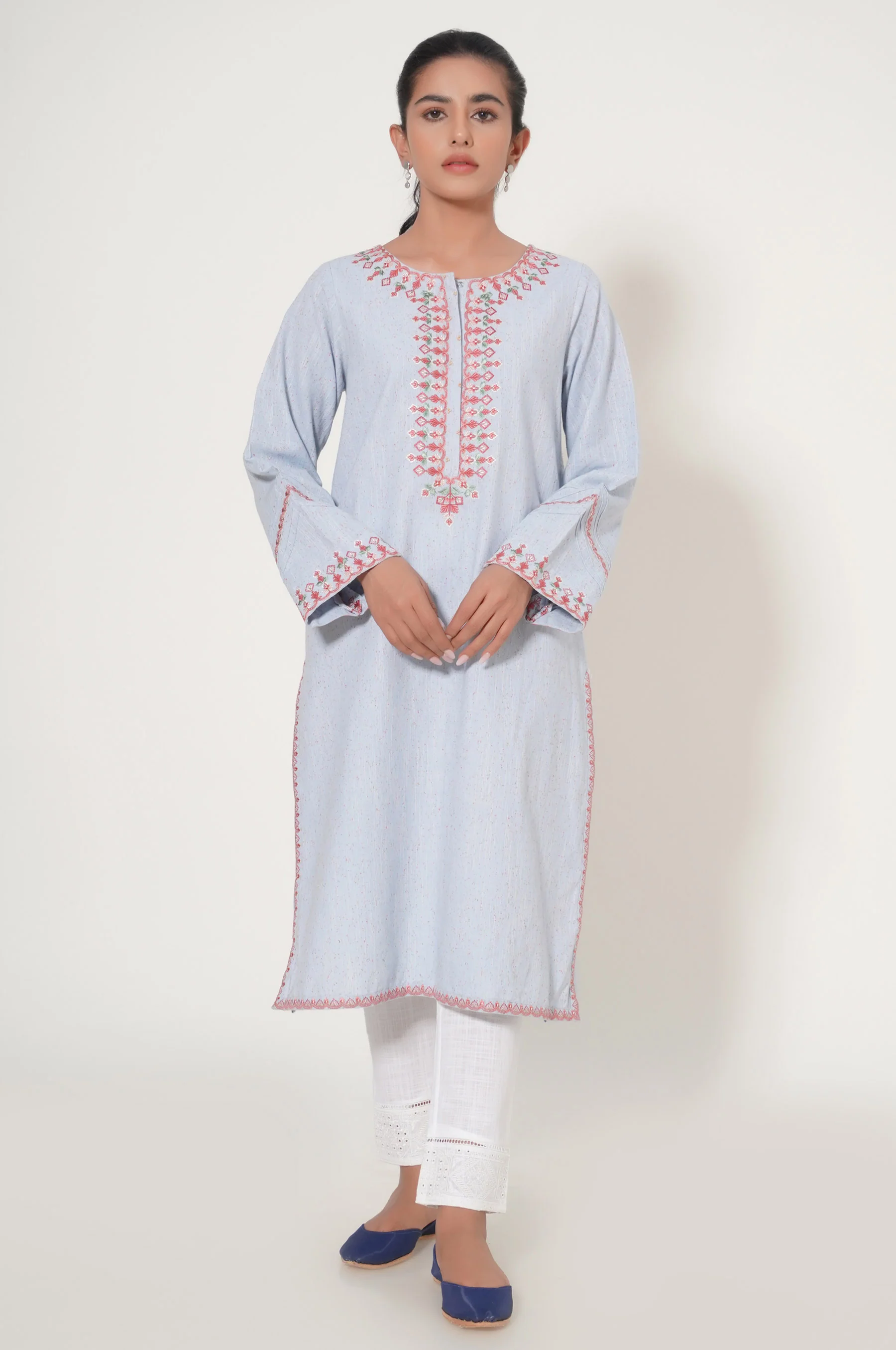 EMBROIDERED SHIRT