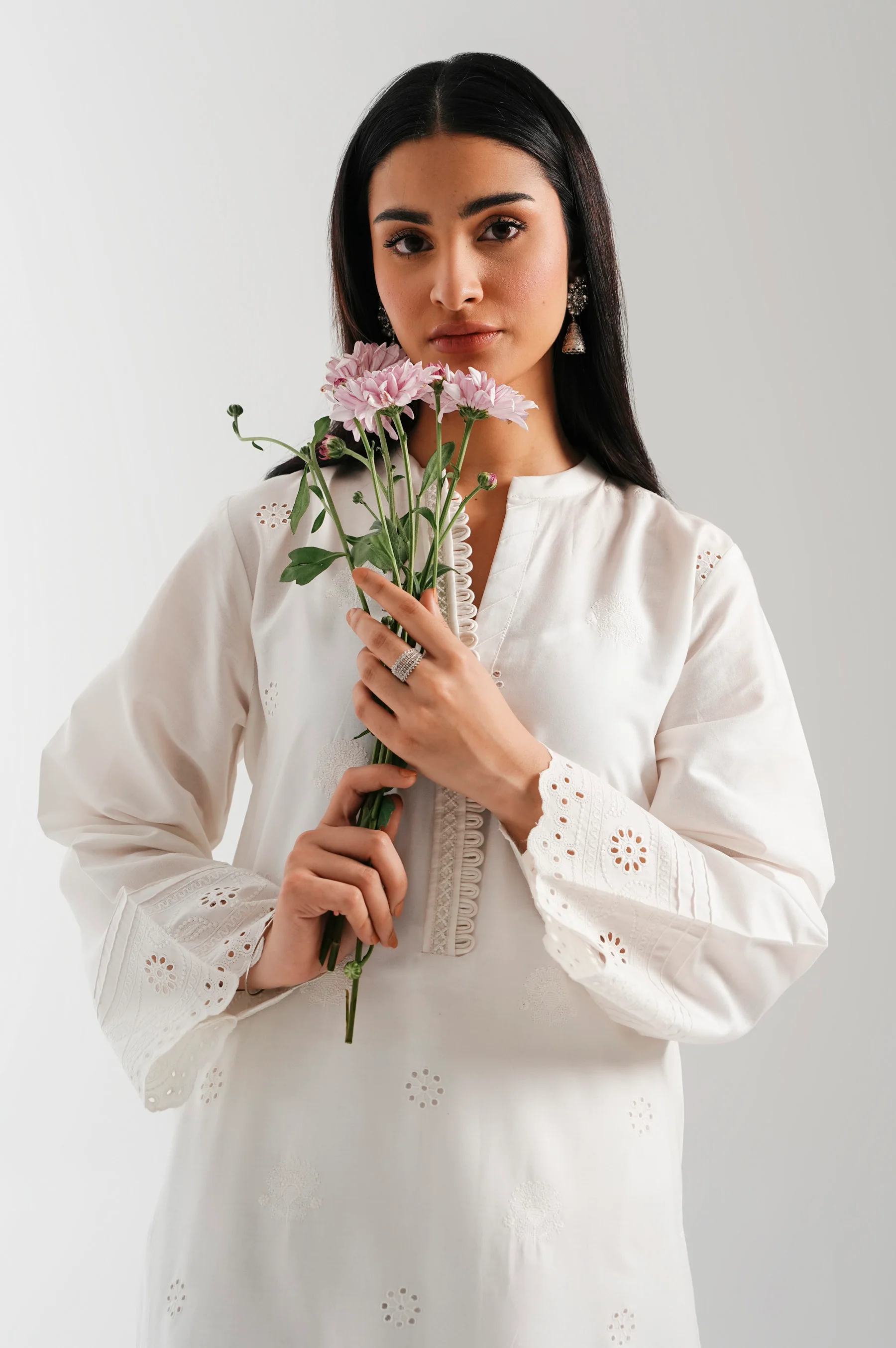 STITTCHED 1 PIECE EMBROIDERED POPLIN CHIKANKARI TOP - Image 6