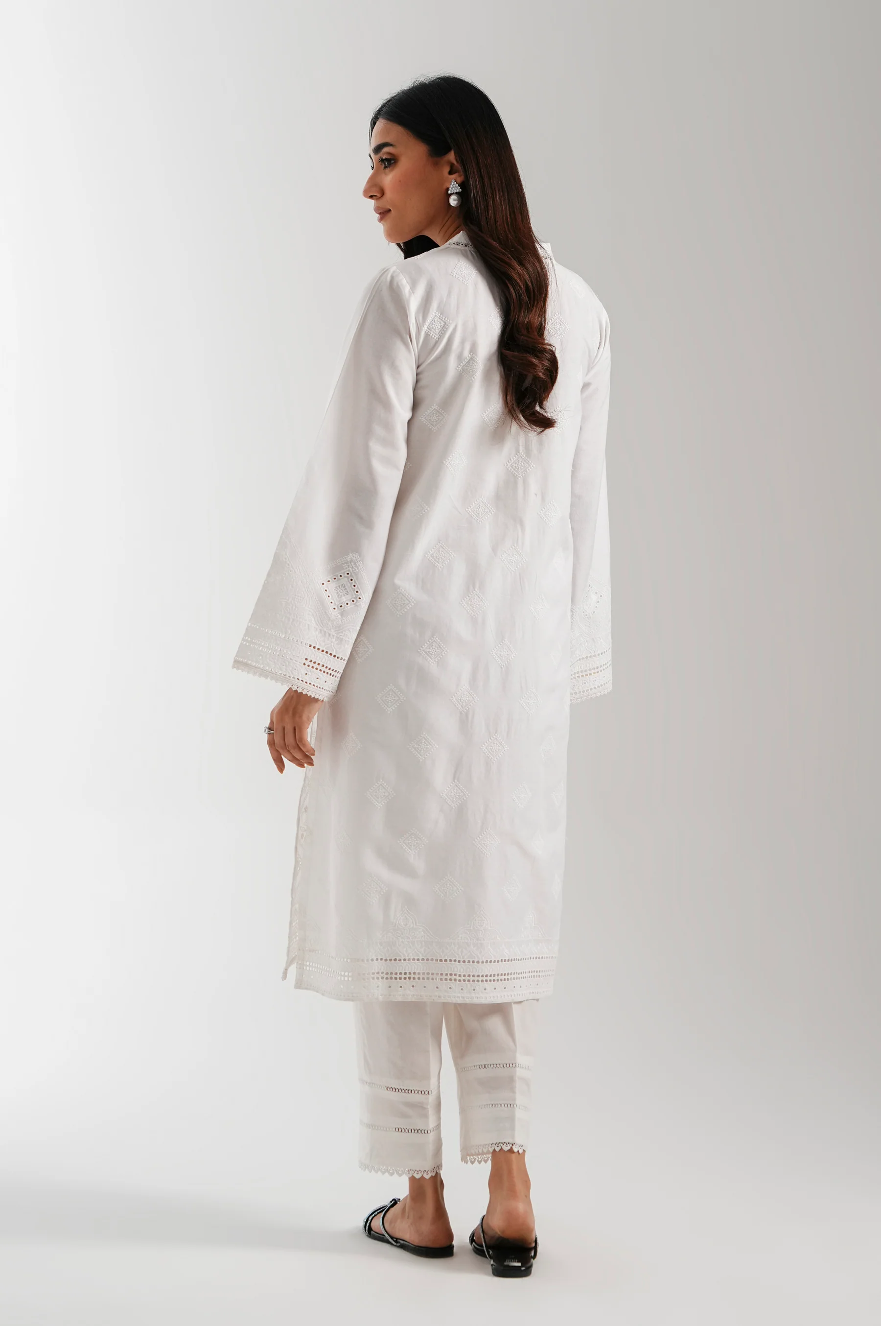 CHIKANKARI TOP - Image 4