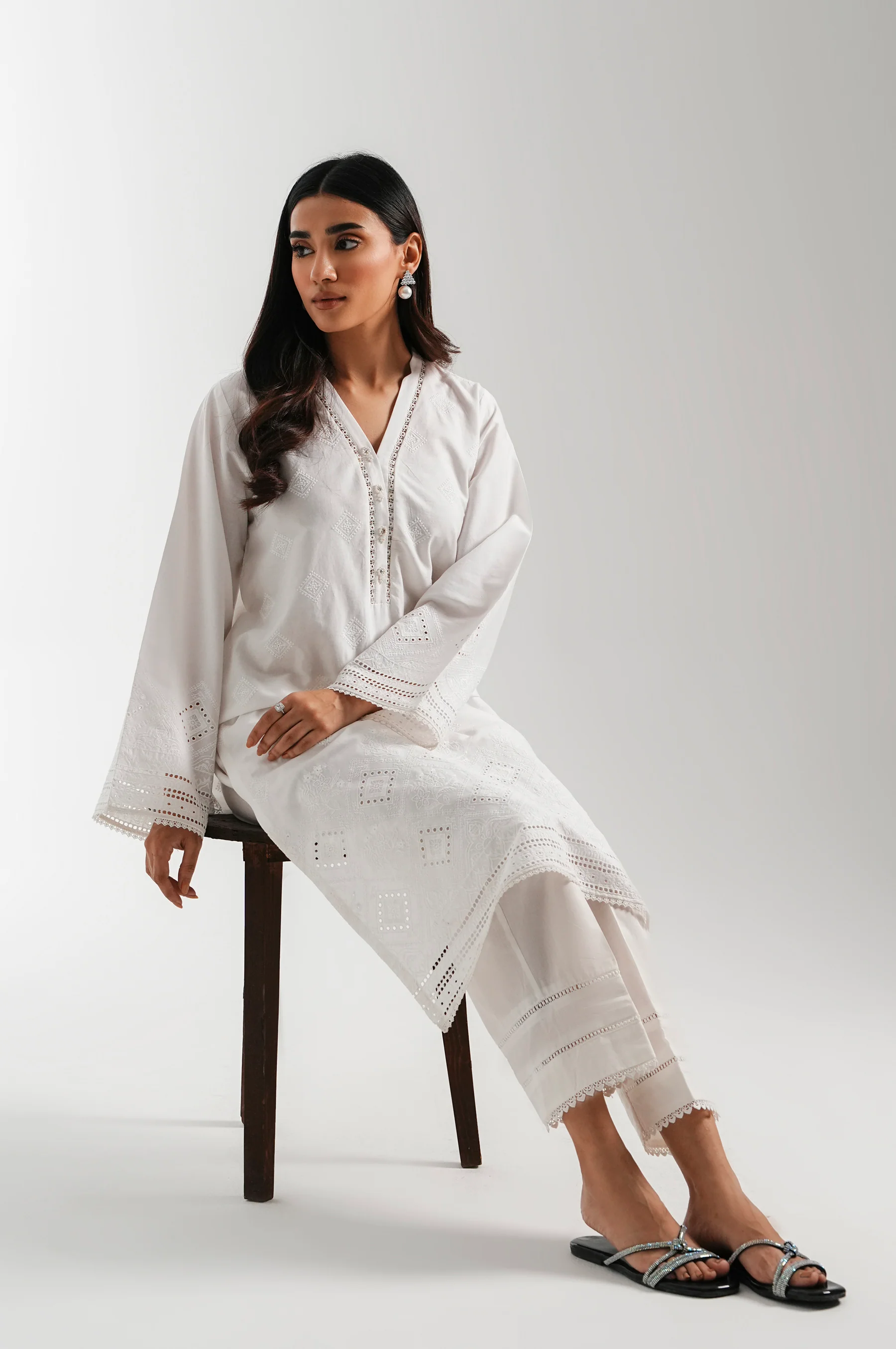 CHIKANKARI TOP - Image 5