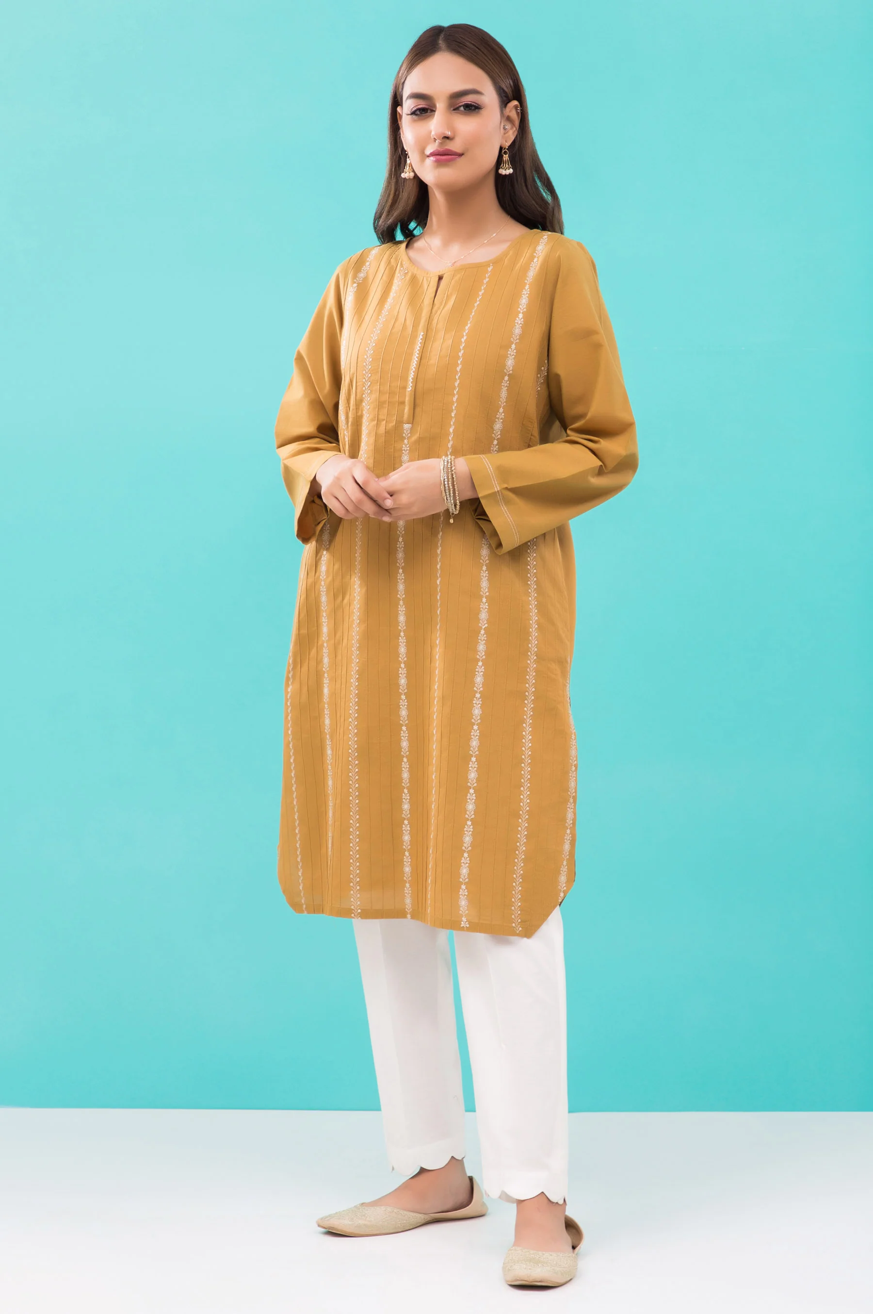 Stitched 1 Piece Embroidered Yarn Dyed Shirt