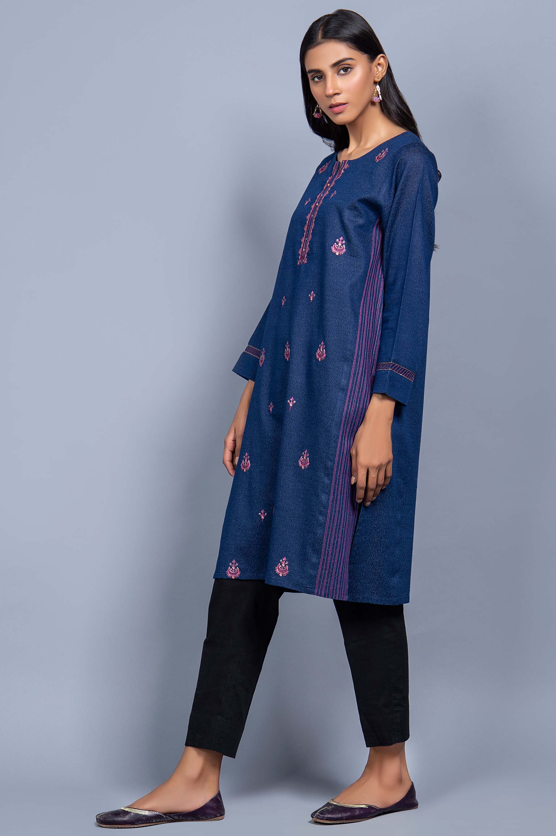 Stitched 1 Piece Embroidered Karandi Shirt - Image 4