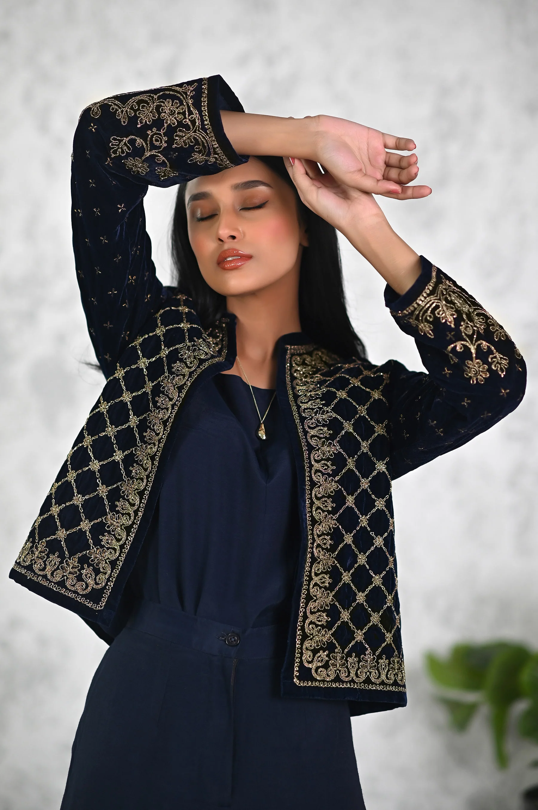 Stitched 1 Piece Embroidered Short Velvet Jacket - Image 2