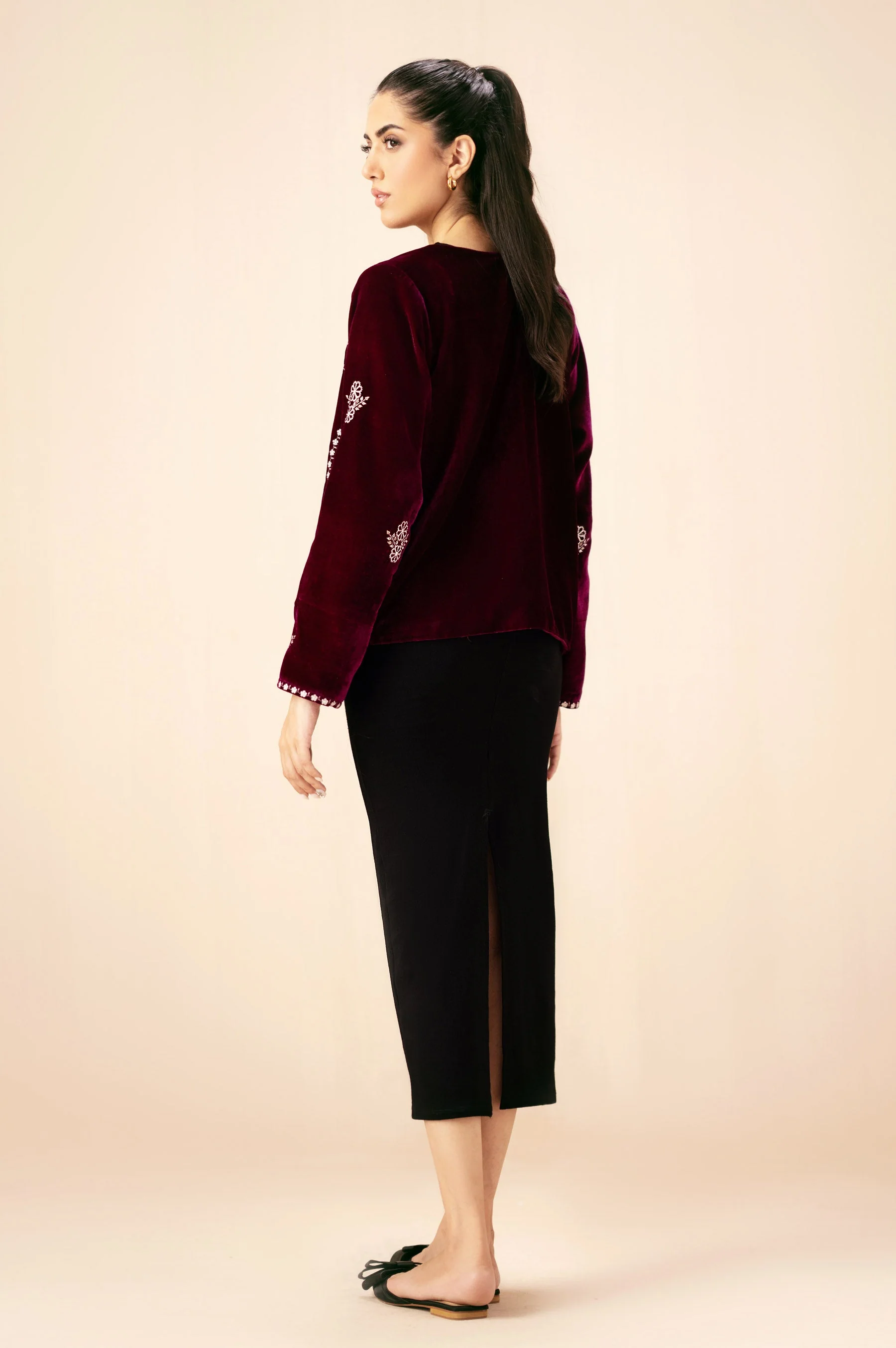 EMBROIDERED VELVET JACKET (FACTORY E-OUTLET) - Image 4