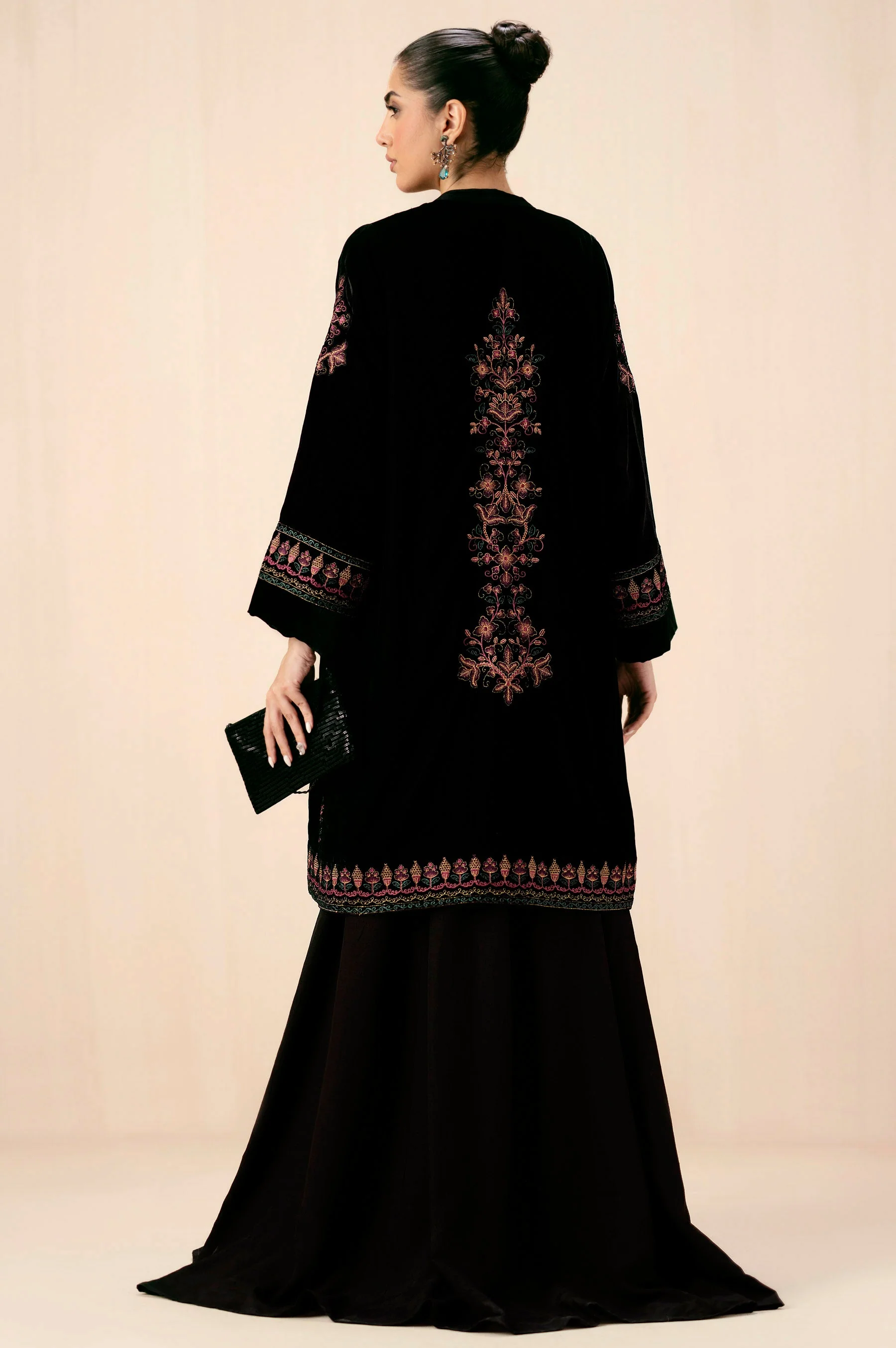 EMBROIDERED VELVET JACKET - Image 4