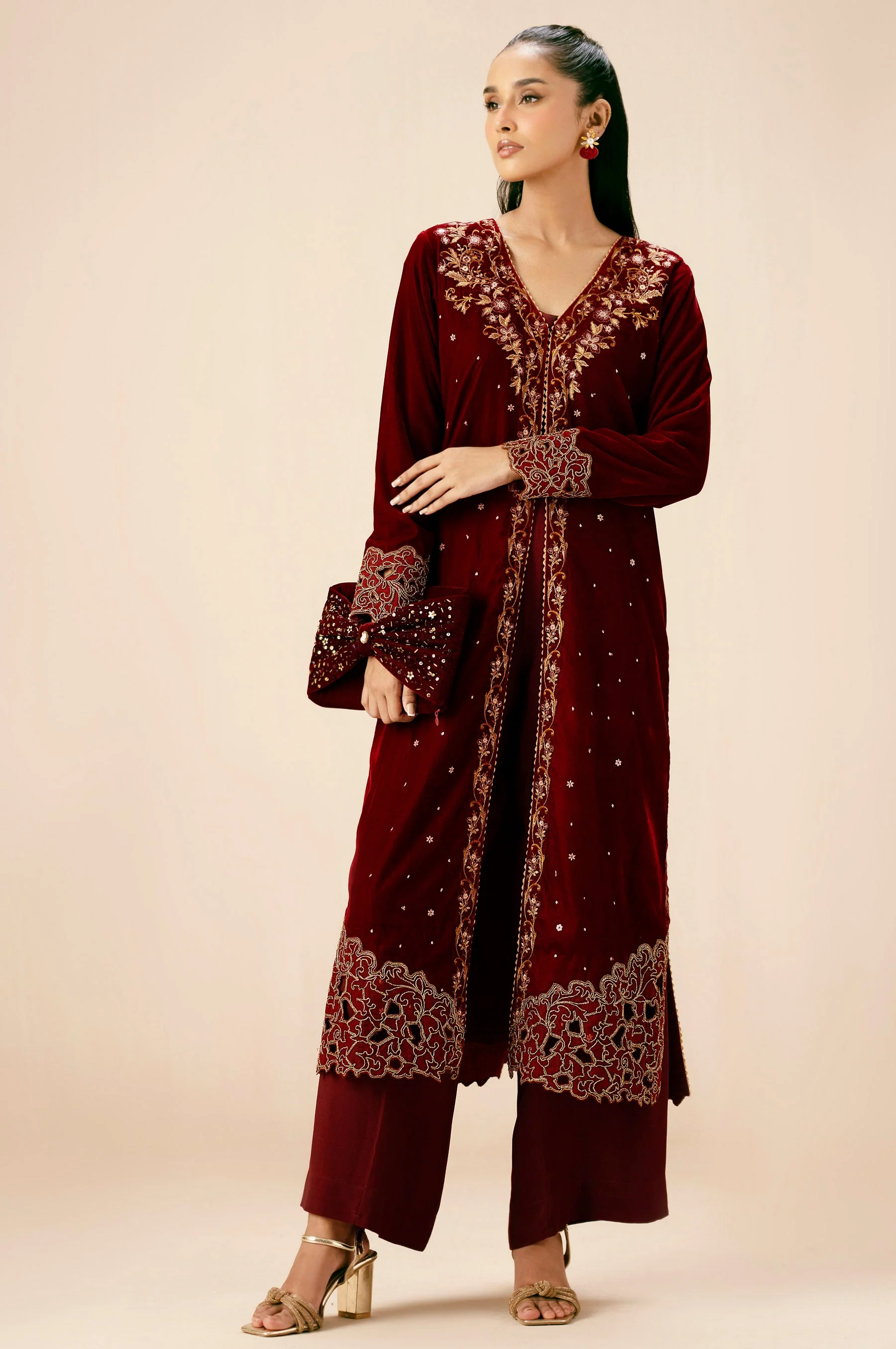 EMBROIDERED VELVET JACKET - Image 2