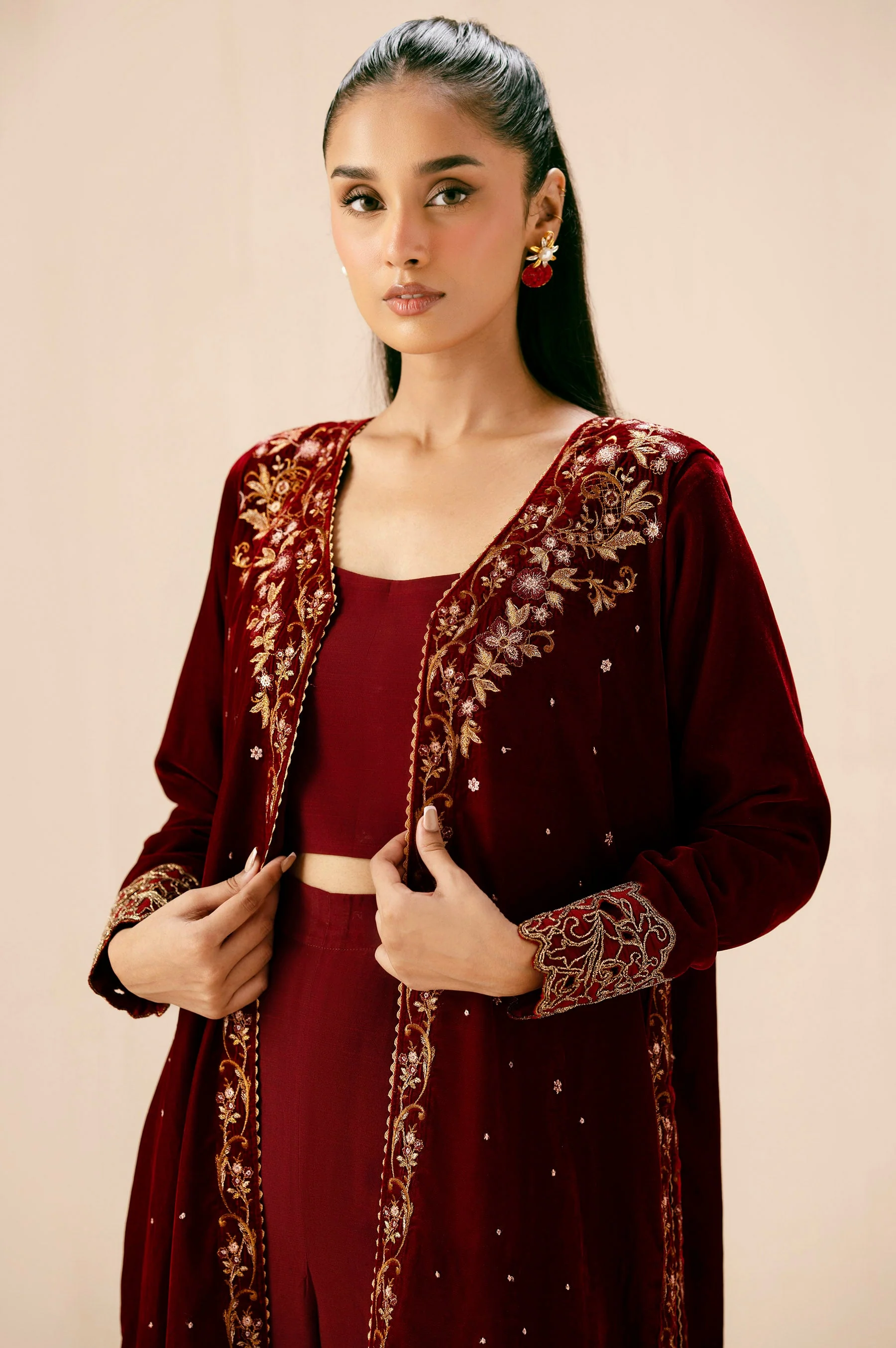EMBROIDERED VELVET JACKET - Image 3