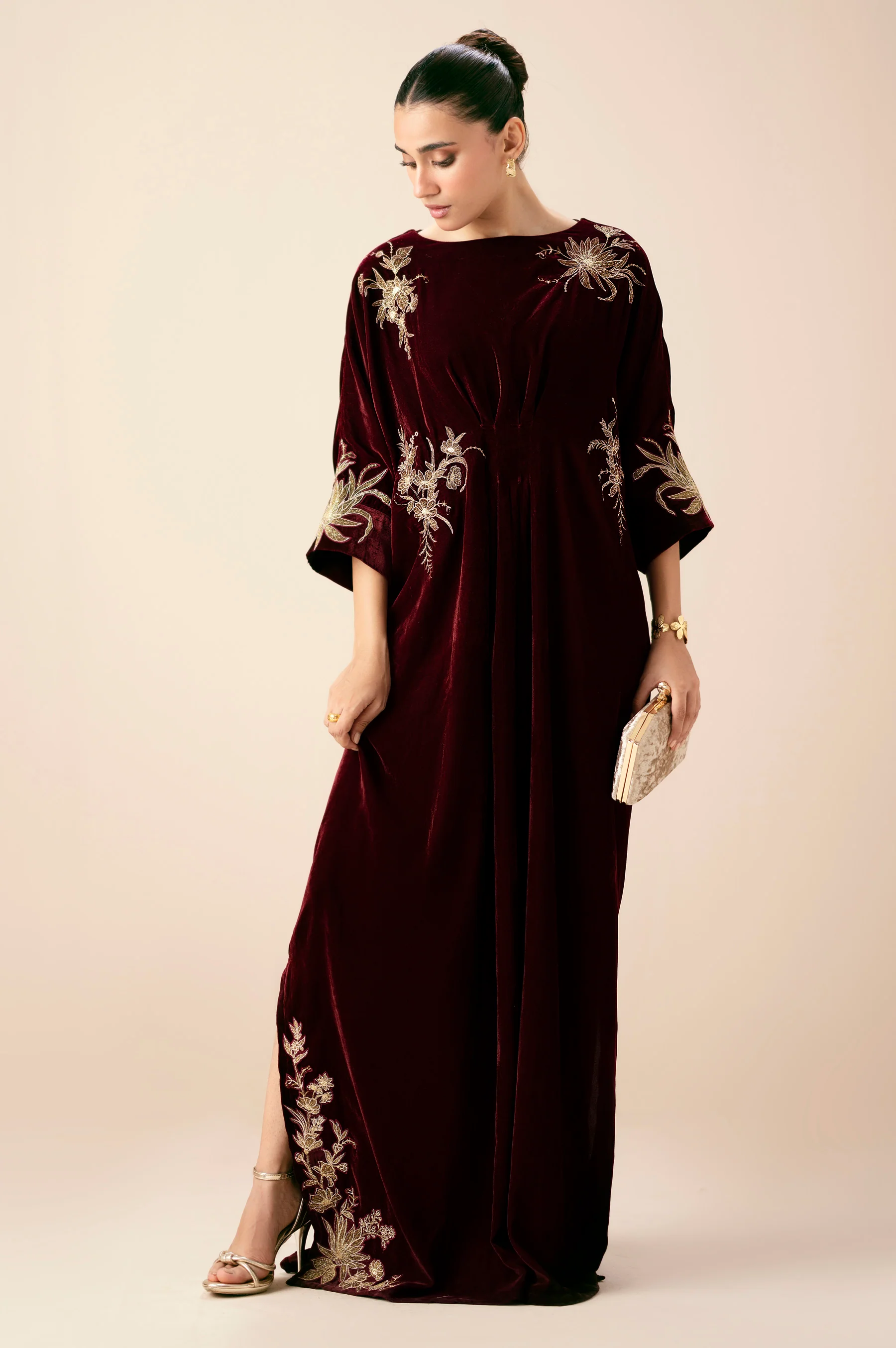 EMBROIDERED KAFTAN - Image 5