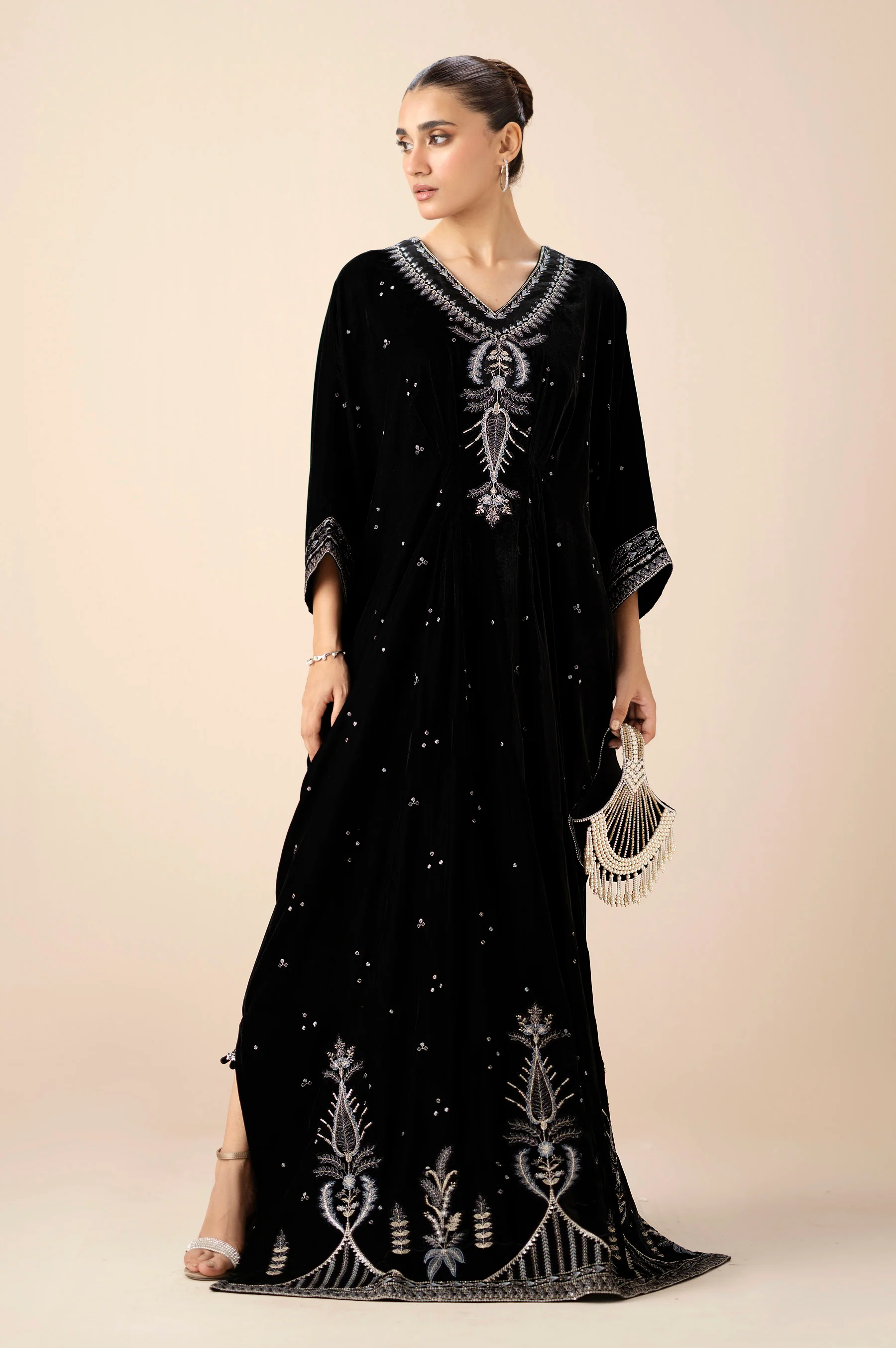 STITCHED EMBROIDERED KAFTAN - Image 3