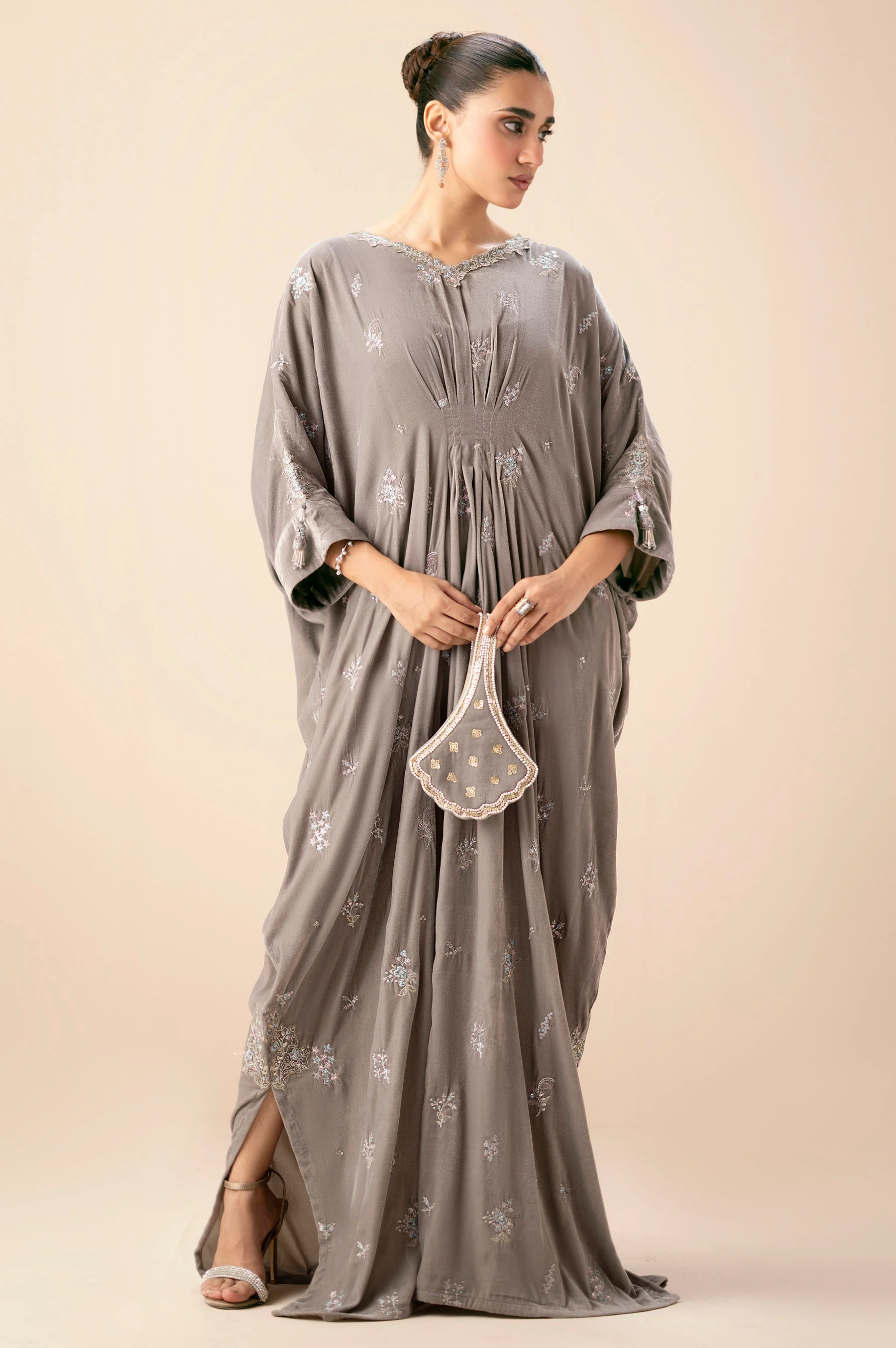 EMBROIDERED KAFTAN - Image 4