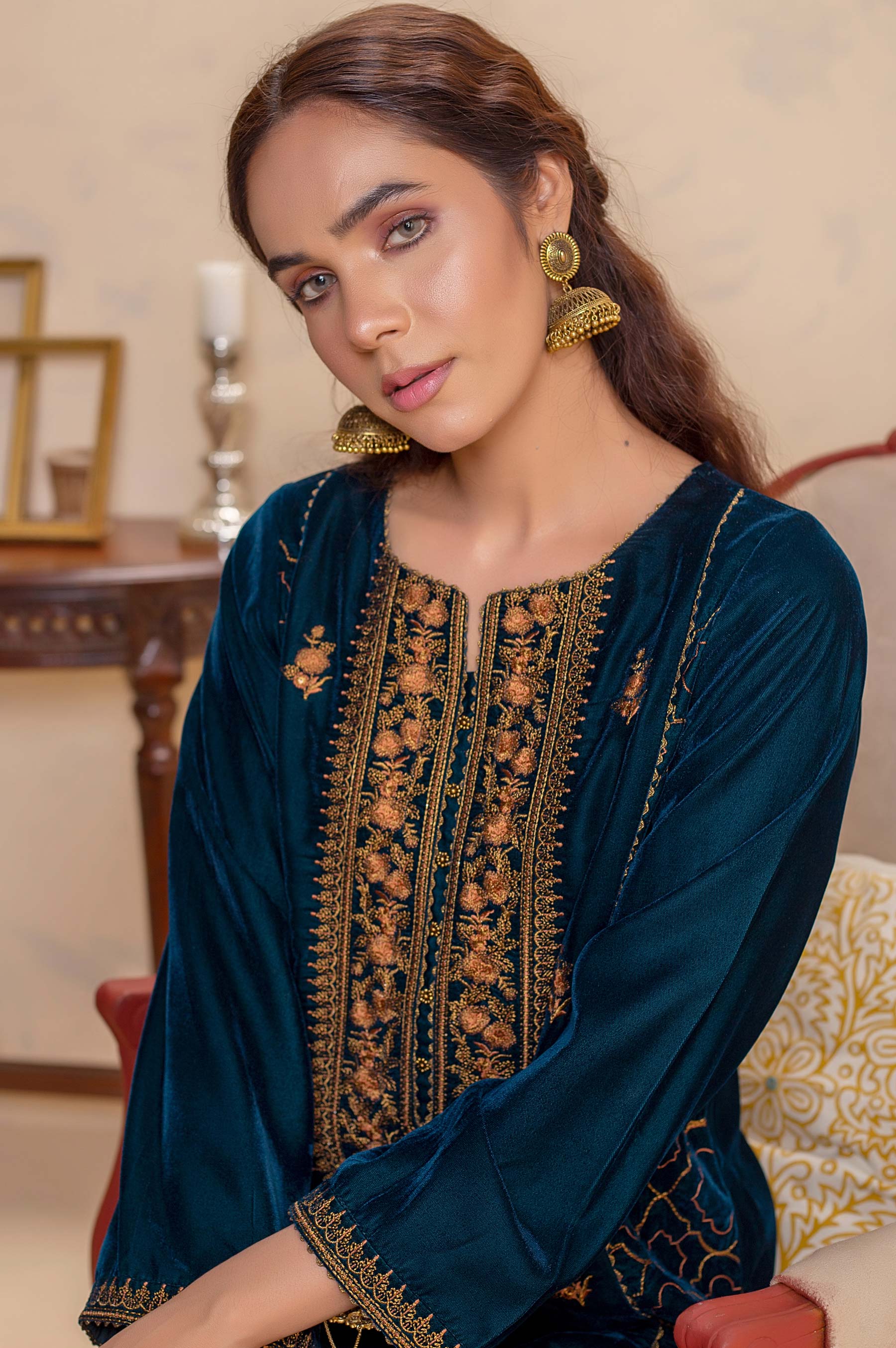 Stitched 1 Piece Velvet Embroidered Shirt - Image 5