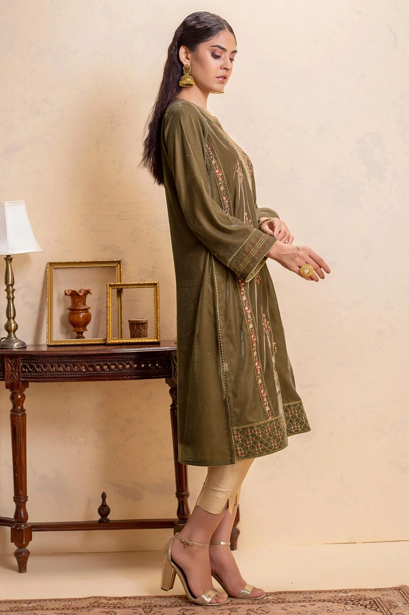 Stitched 1 Piece Velvet Embroidered Shirt - Image 3