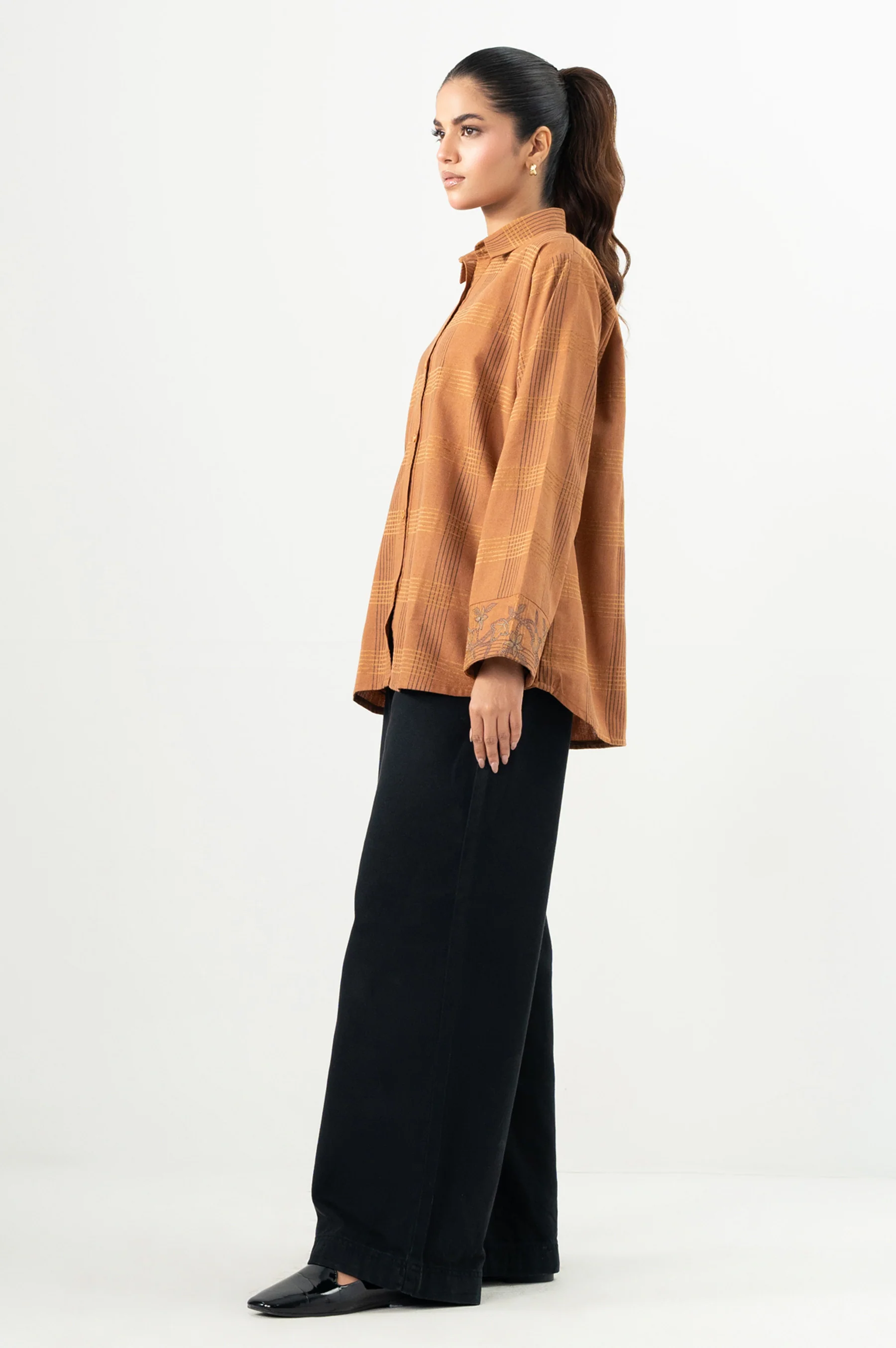 Stitched 1 Piece Embroidered Yarn Dyed Top - Image 5