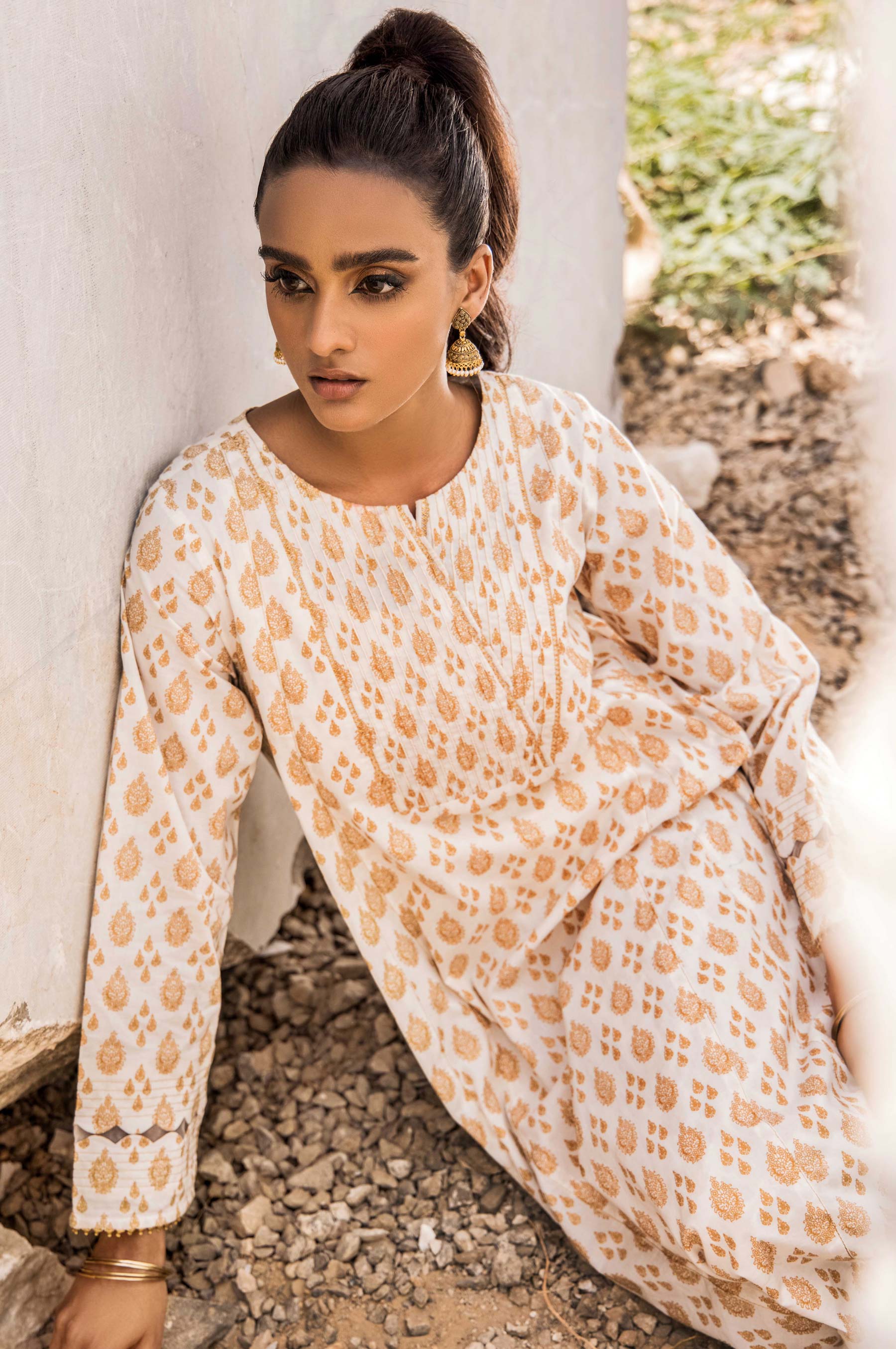 Stitched 1 Piece Printed Gold Paste Cambric Shirt - Image 4
