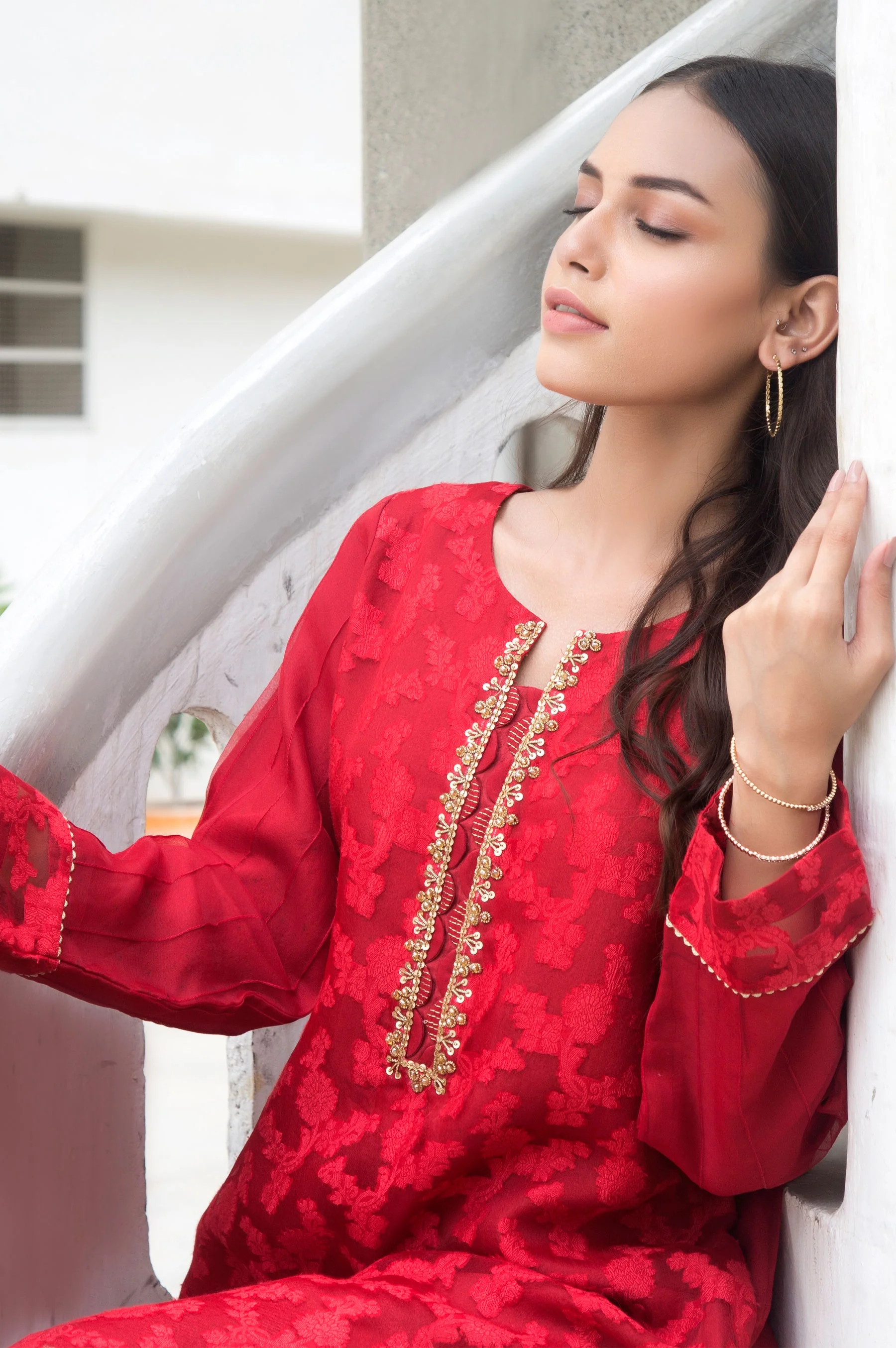 Stitched 1 Piece Jacquard Embroidered Suit - Image 3