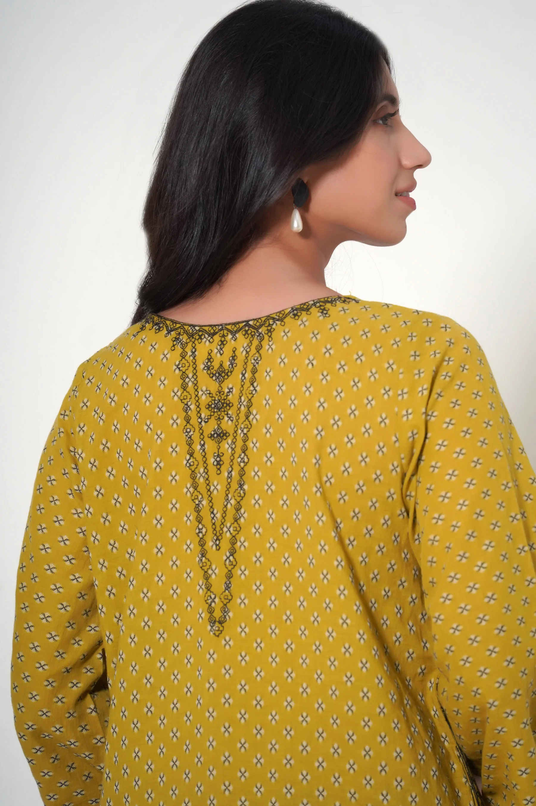 Stitched 1 Piece Jacquard Shirt - Image 5